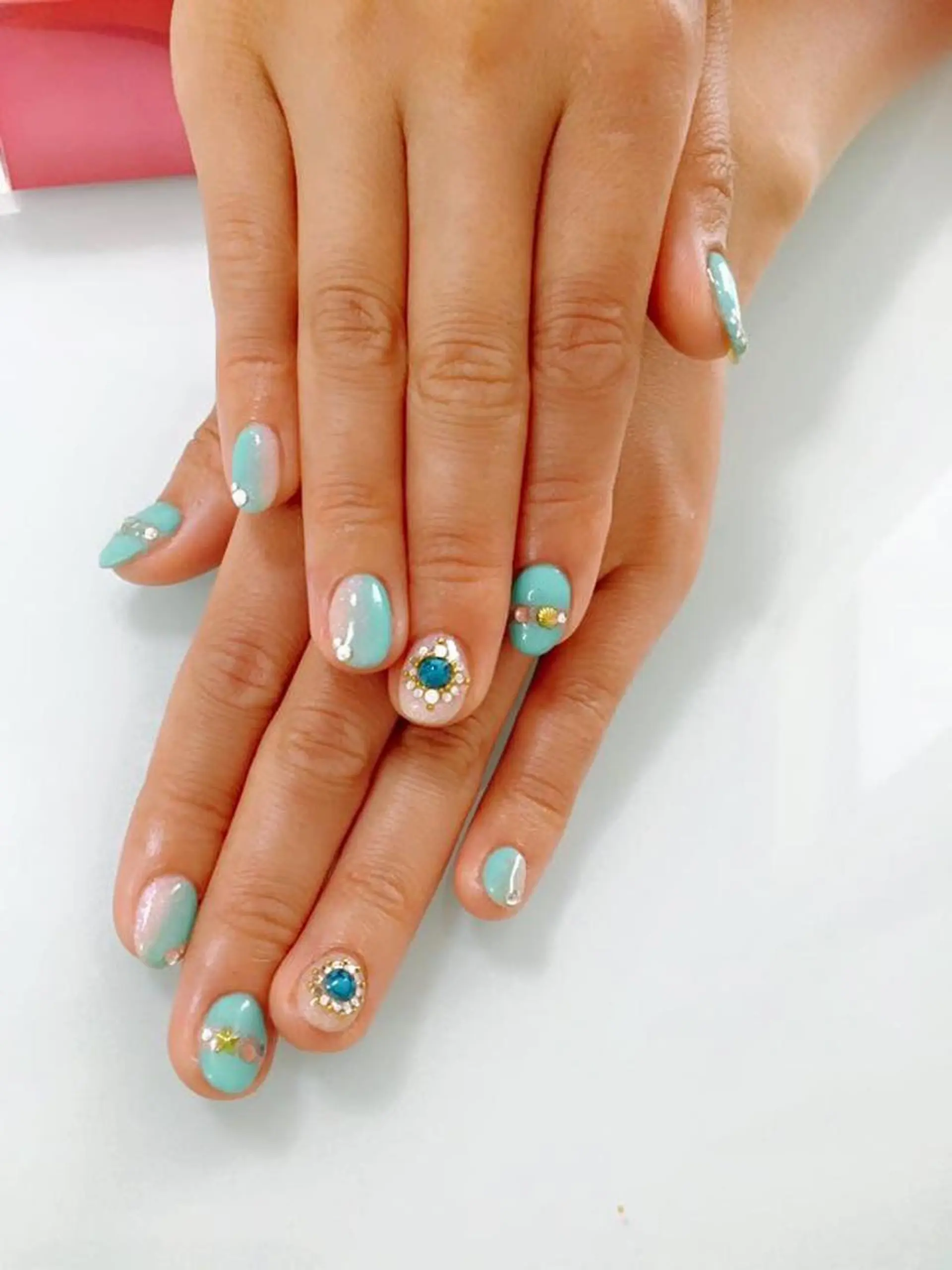 ショート ネイル ハンドネイル ハンドケア 💎ビューティサロン 湘南　RIRAN💎のネイルデザイン