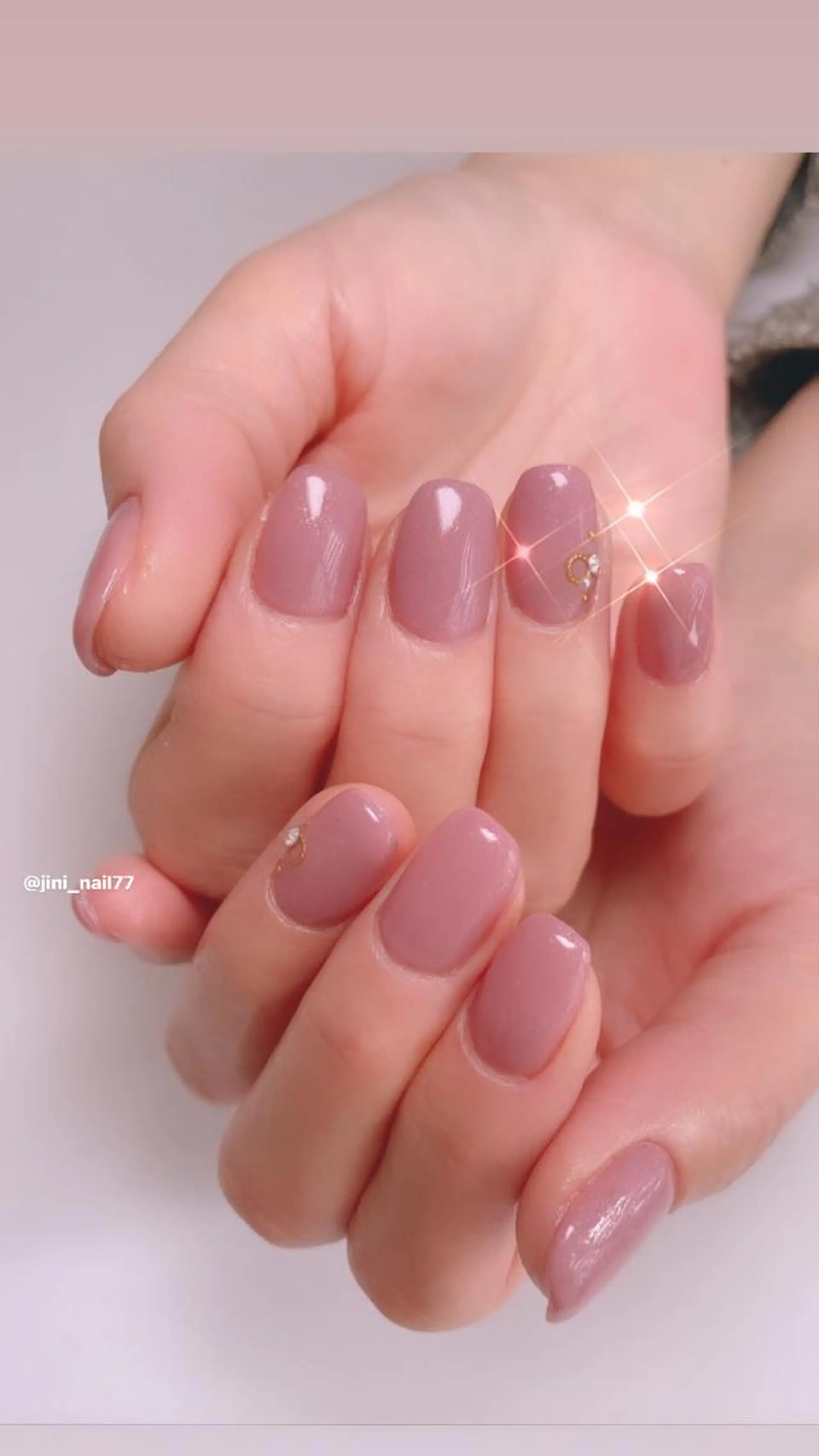 ネイル JINI NAIL所属・ジニ ネイルのネイルデザイン