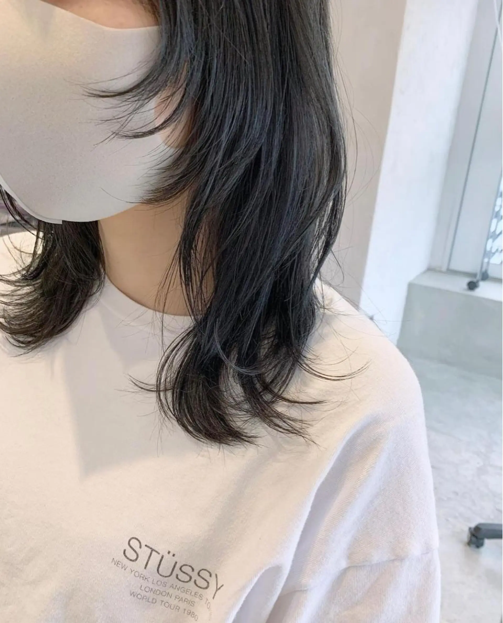 ミディアム カラー 黒髪 ブルーカラー ブルーブラック ウルフカット カット ヘアカラー トリートメント 似合わせ特化🌷 kasumiのヘアスタイル