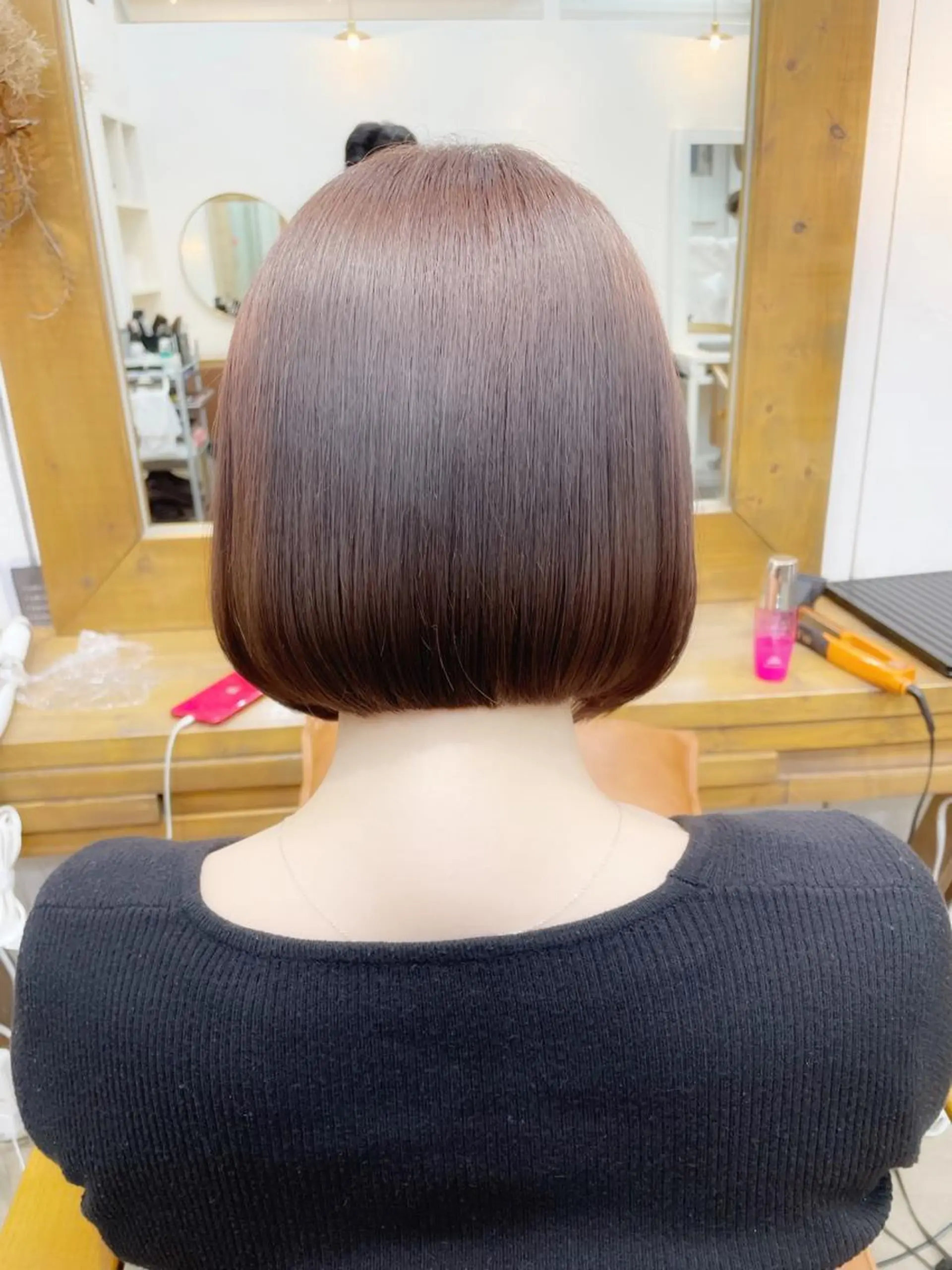 ショート カラー ショートボブ ハンサムショート ブリーチ ブリーチなしカラー ボブ カット ヘアカラー トリートメント newline銀座所属・銀座ショート/ 大人ショート/金子涼のヘアスタイル