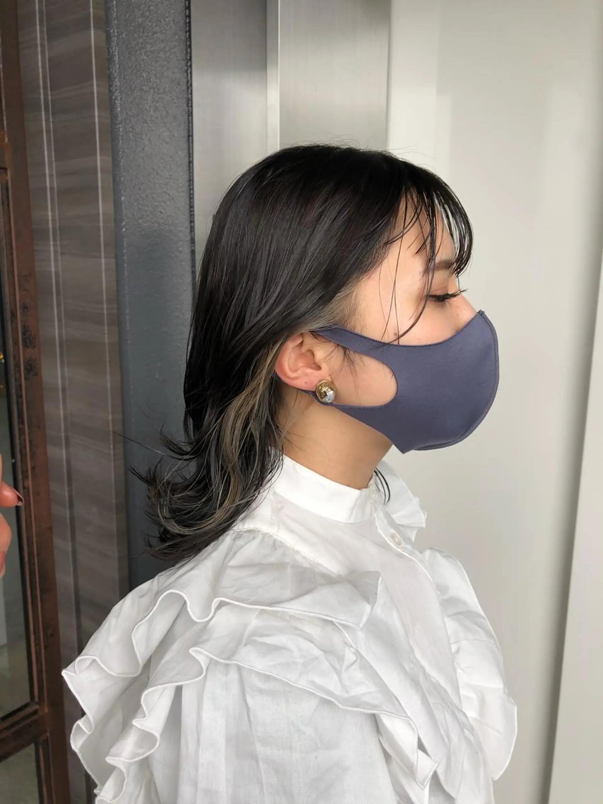 セミロング カラー ブリーチ イヤリングカラー 顔周りカット the OSCAR所属・韓国ヘアスタイリスト Harukaのヘアスタイル