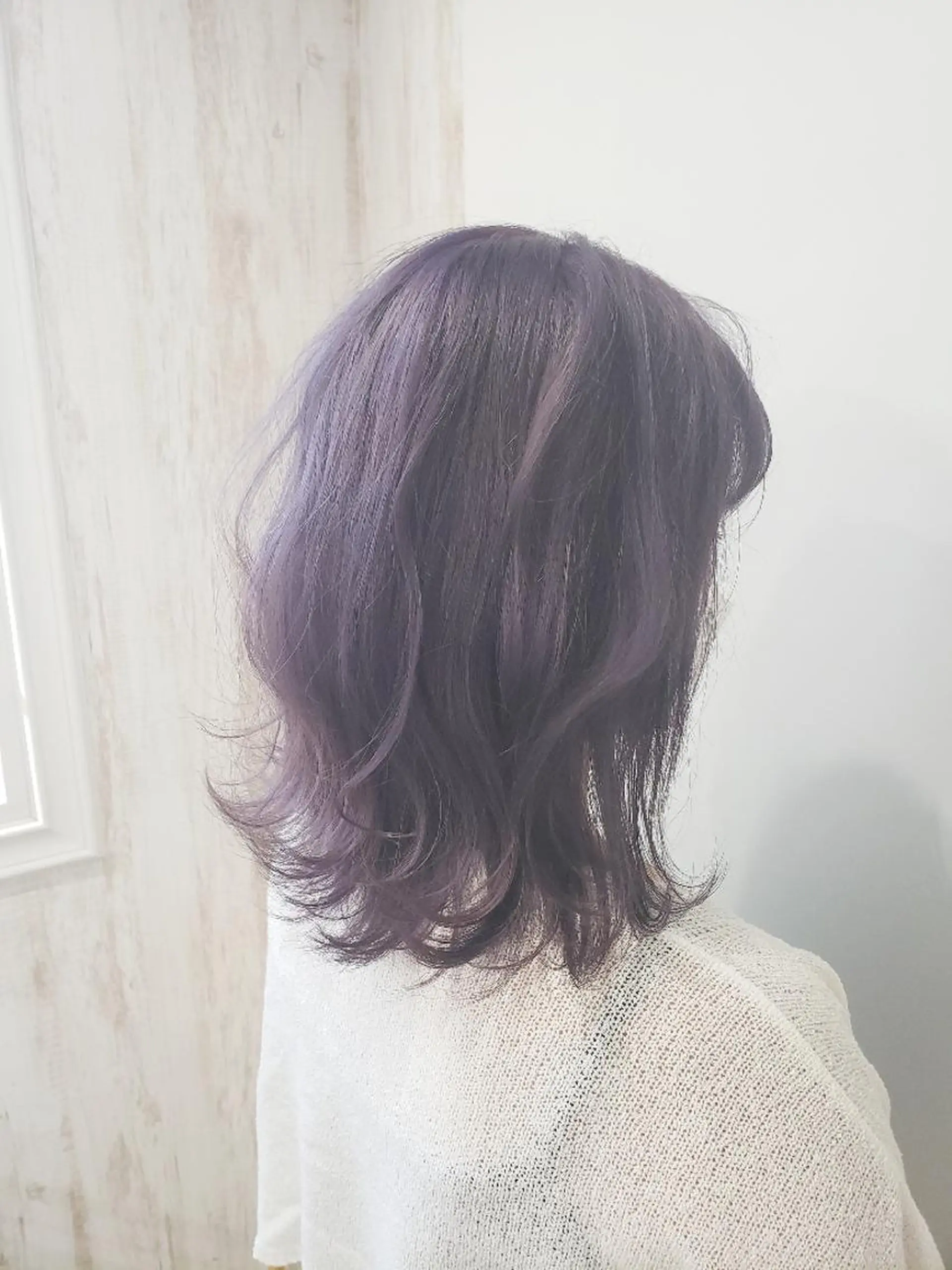ミディアム カラー パープルカラー ボブ ヘアカラー デザインカラー 小西勇次のヘアスタイル