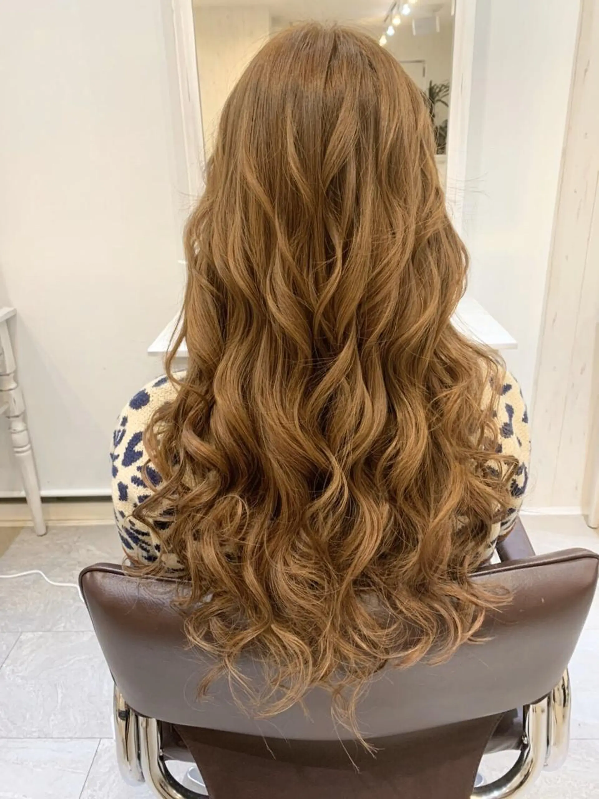 ロング カラー パーマ ヘアアレンジ Device ディバイスのヘアスタイル