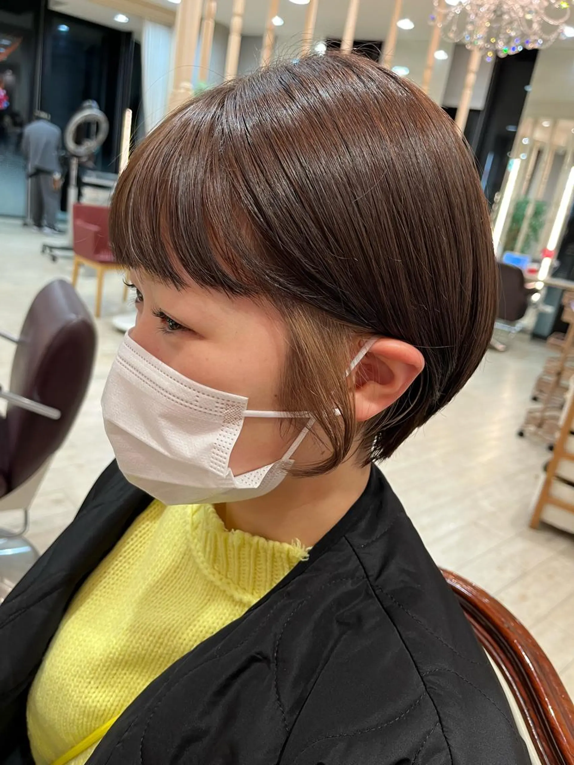 ショート カラー イヤリングカラー ショートヘア サソウ ユリエ🥥のヘアスタイル