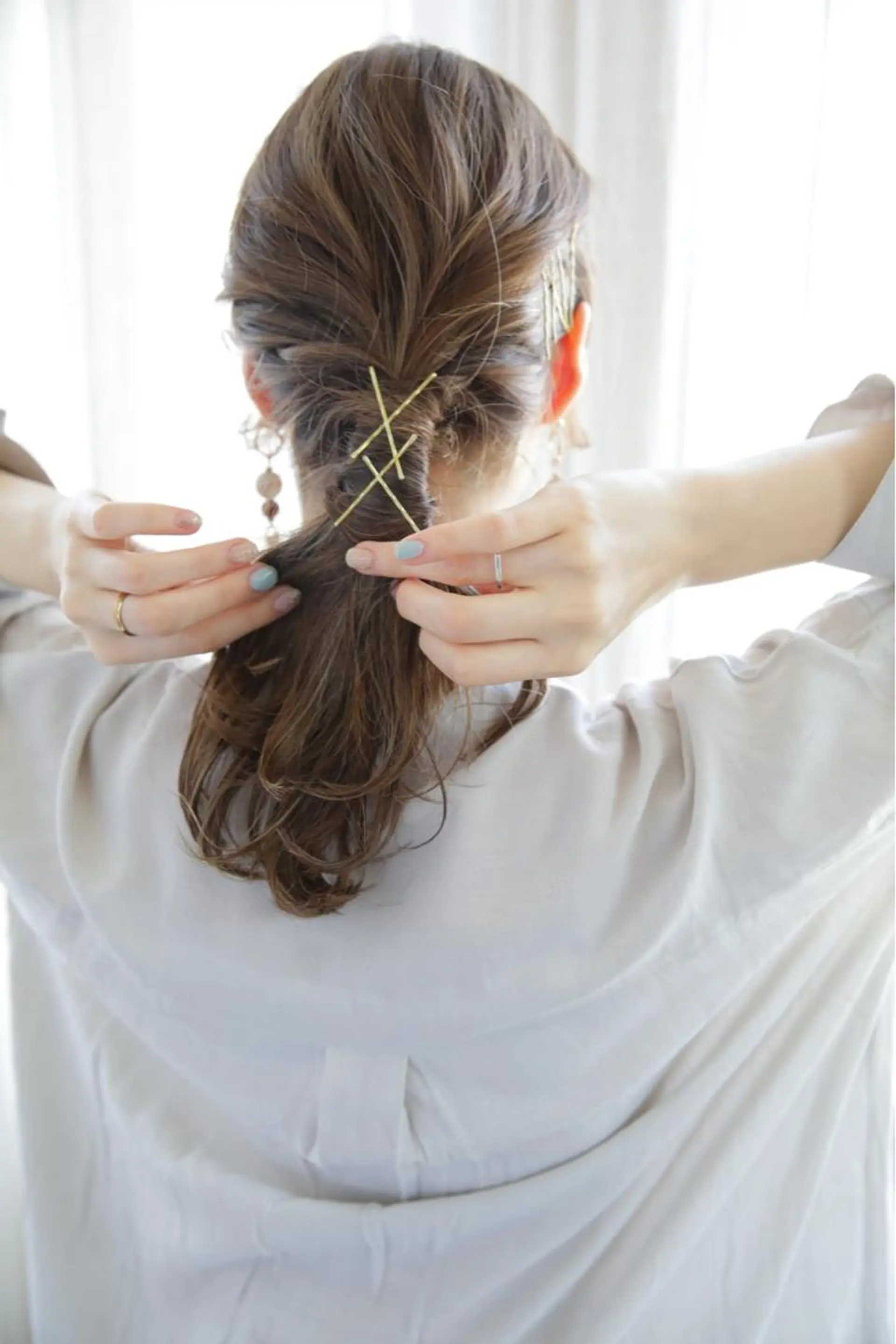 セミロング ヘアアレンジ 🦖鶴岡香純🦖 産休中のヘアスタイル