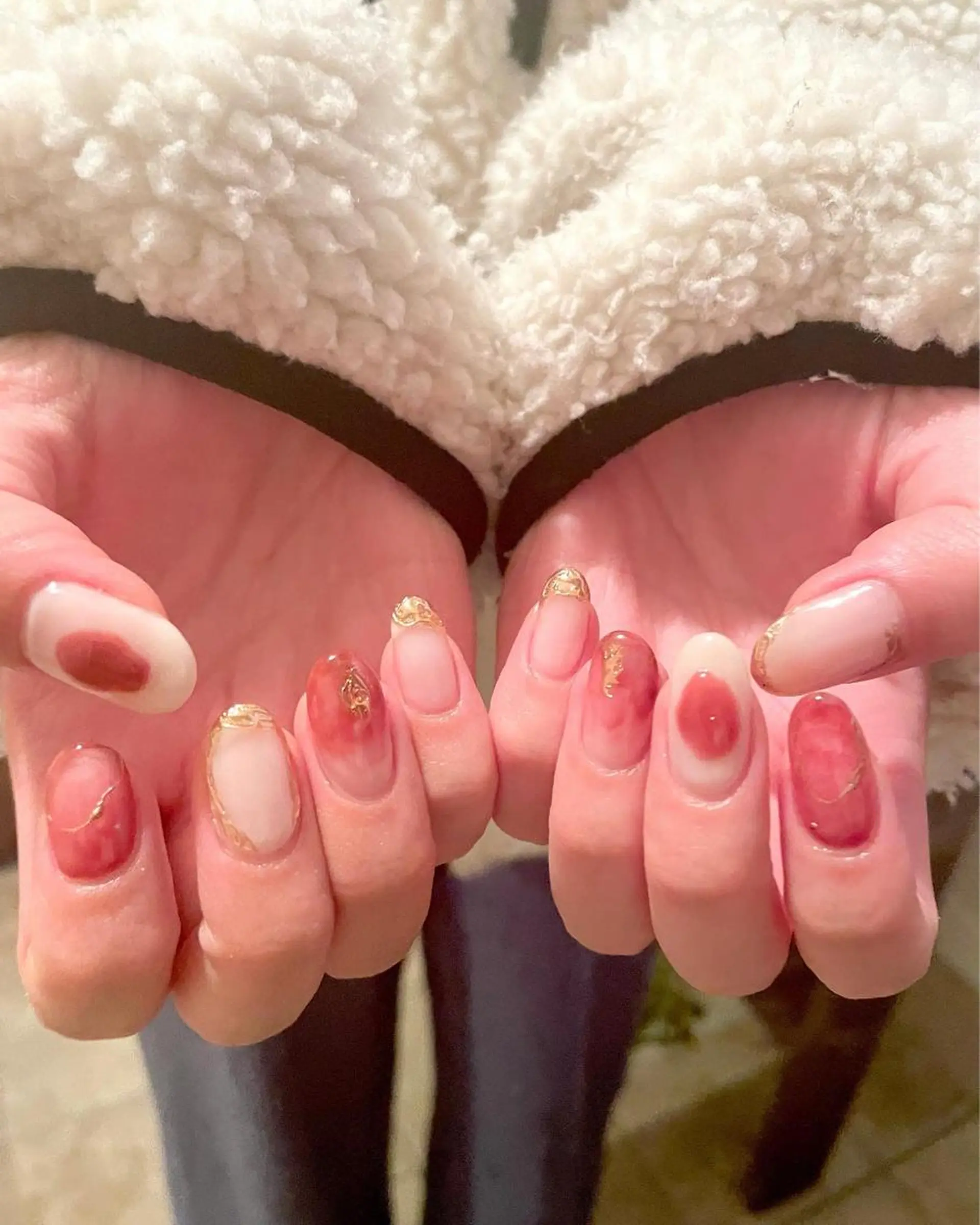 ネイル フットネイル ジェルネイル 韓国ネイル マグネットネイル ニュアンスネイル 甲府市徳行 🧸prunelleのネイルデザイン