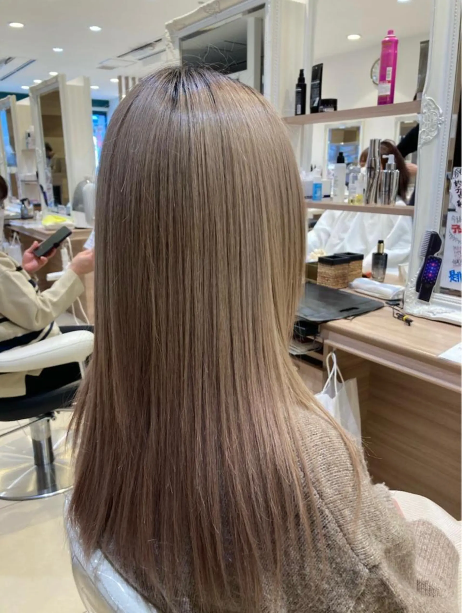 ロング まとまる艶髪艶カラー 🎀内田さわか💛のヘアスタイル