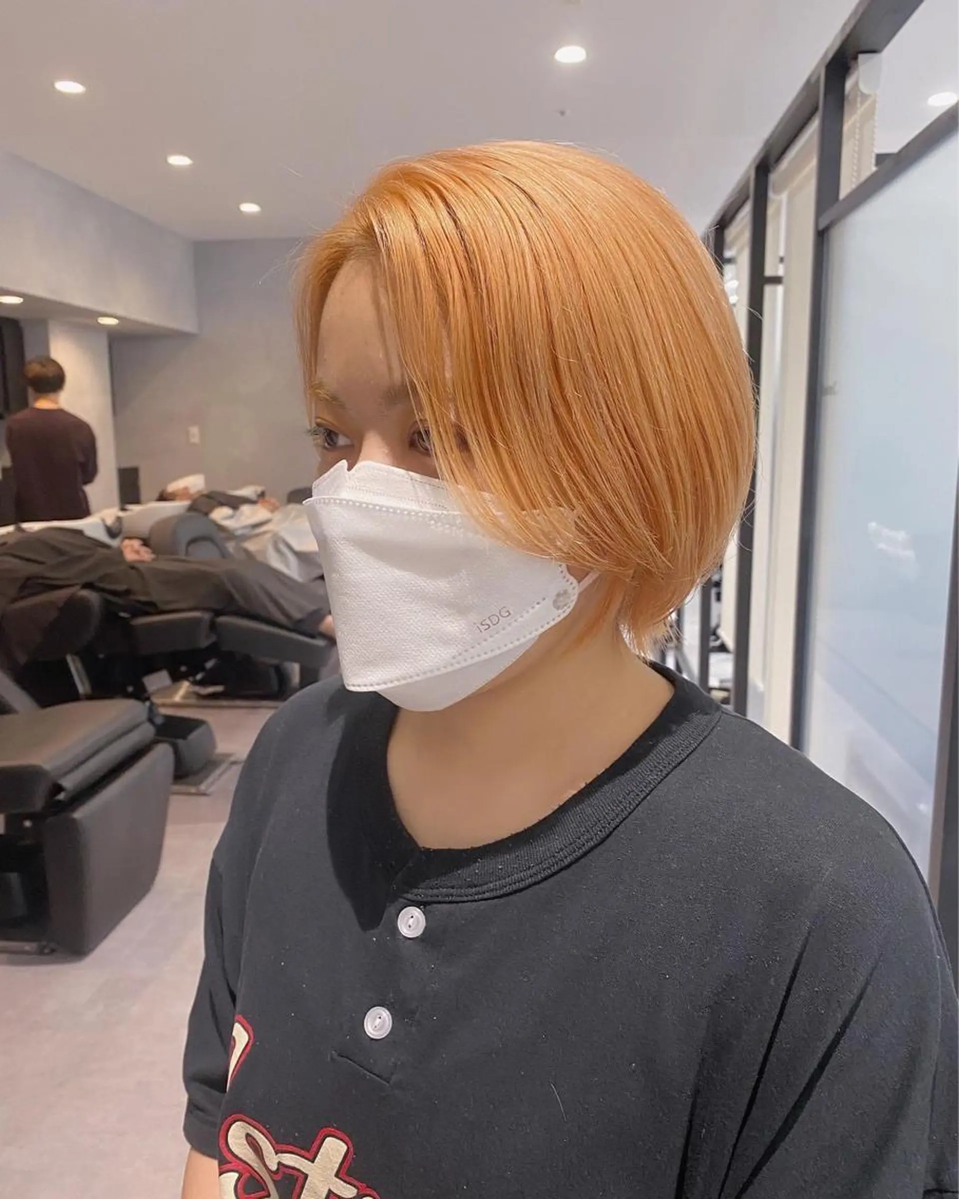 ショート カラー オレンジ カット ヘアカラー トリートメント 鈴木/ミルクティー/ ブリーチ/ボブ/のヘアスタイル