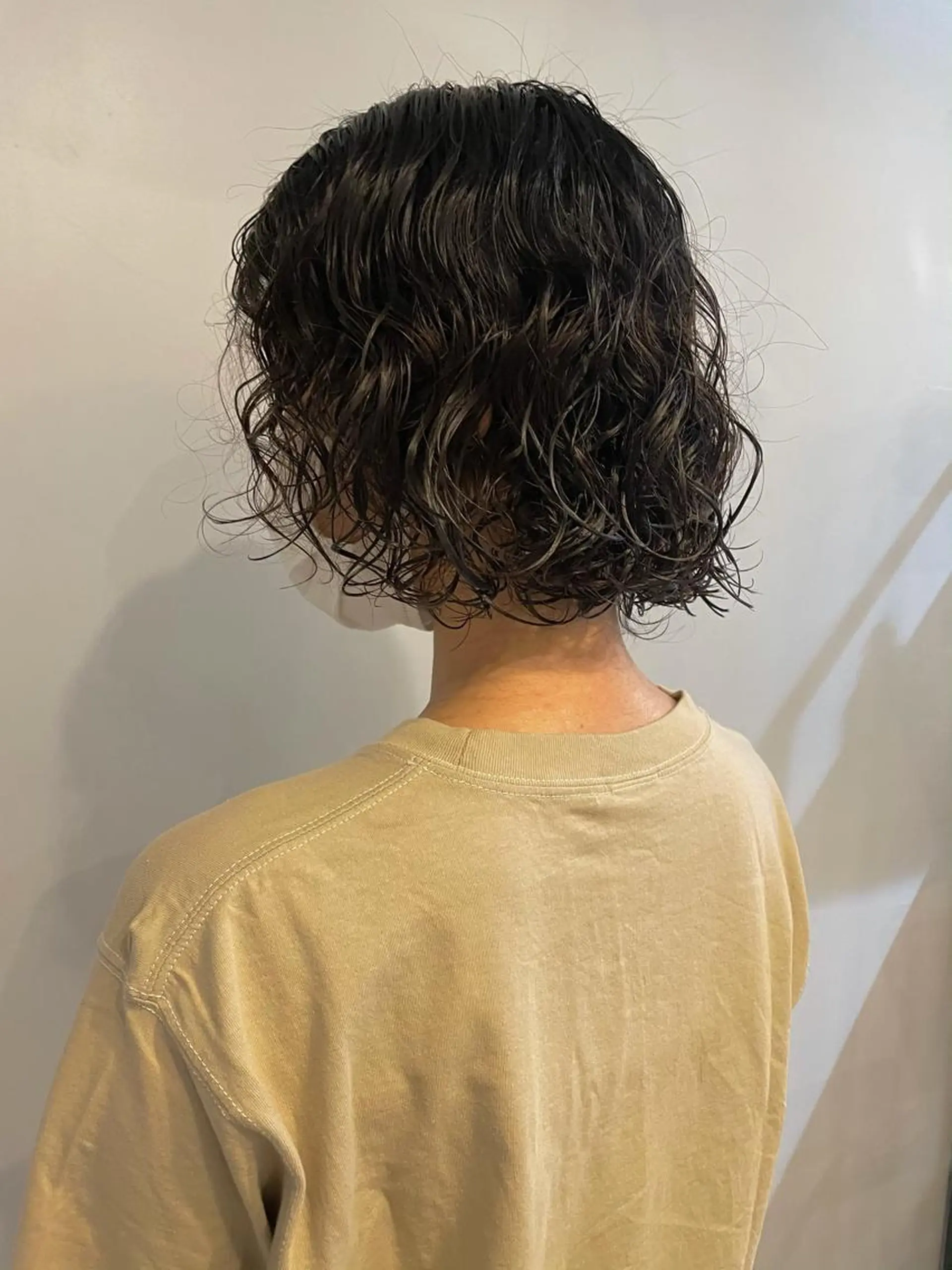 ショート パーマ 安藤 佑衣のヘアスタイル