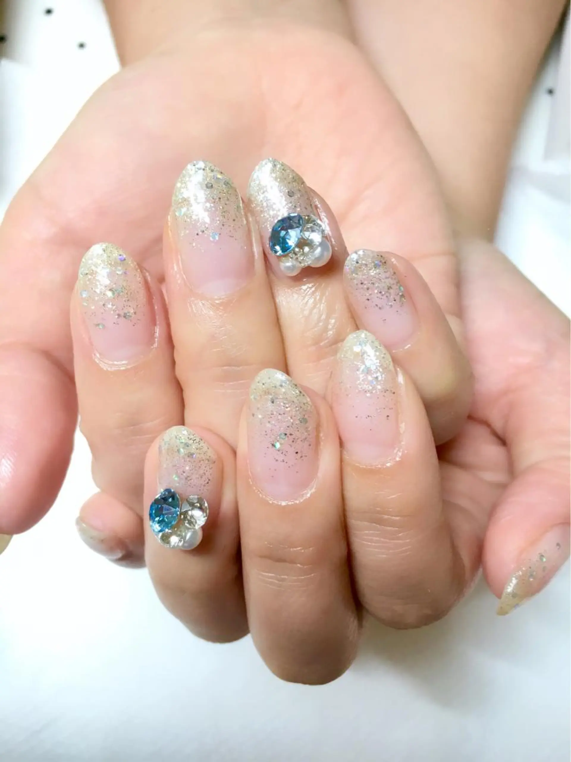 ネイル ラメ(グリッター) ラメグラデーション clover nailのネイルデザイン