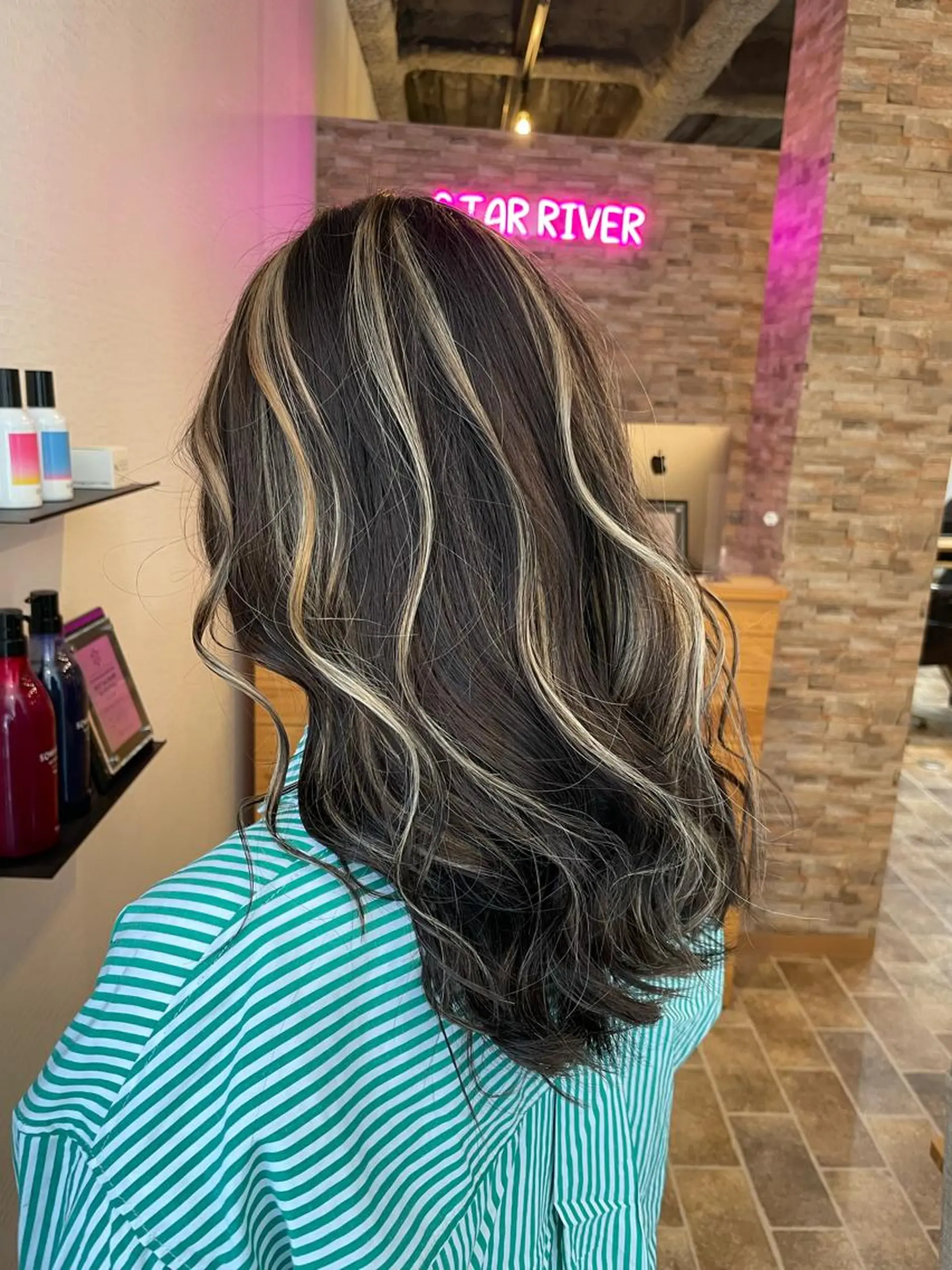 ロング SALOWIN心斎橋Suite店所属・洗っても取れない 髪質改善|OJIROのヘアスタイル