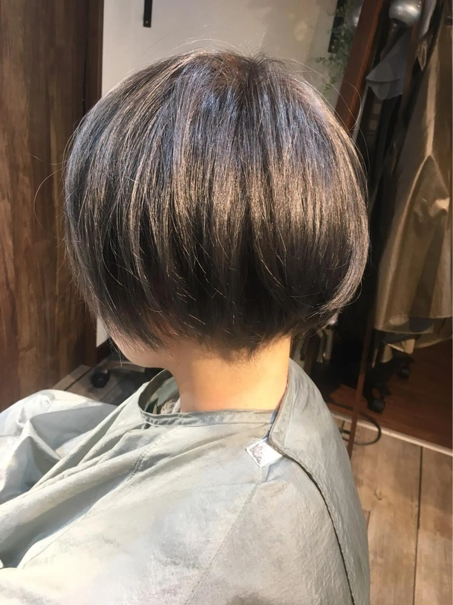 ショート カラー 透明感カラー イルミナカラー パープルカラー カット ヘアカラー トリートメント ✂︎中山竜哉✂︎ 川崎スタイリストのヘアスタイル