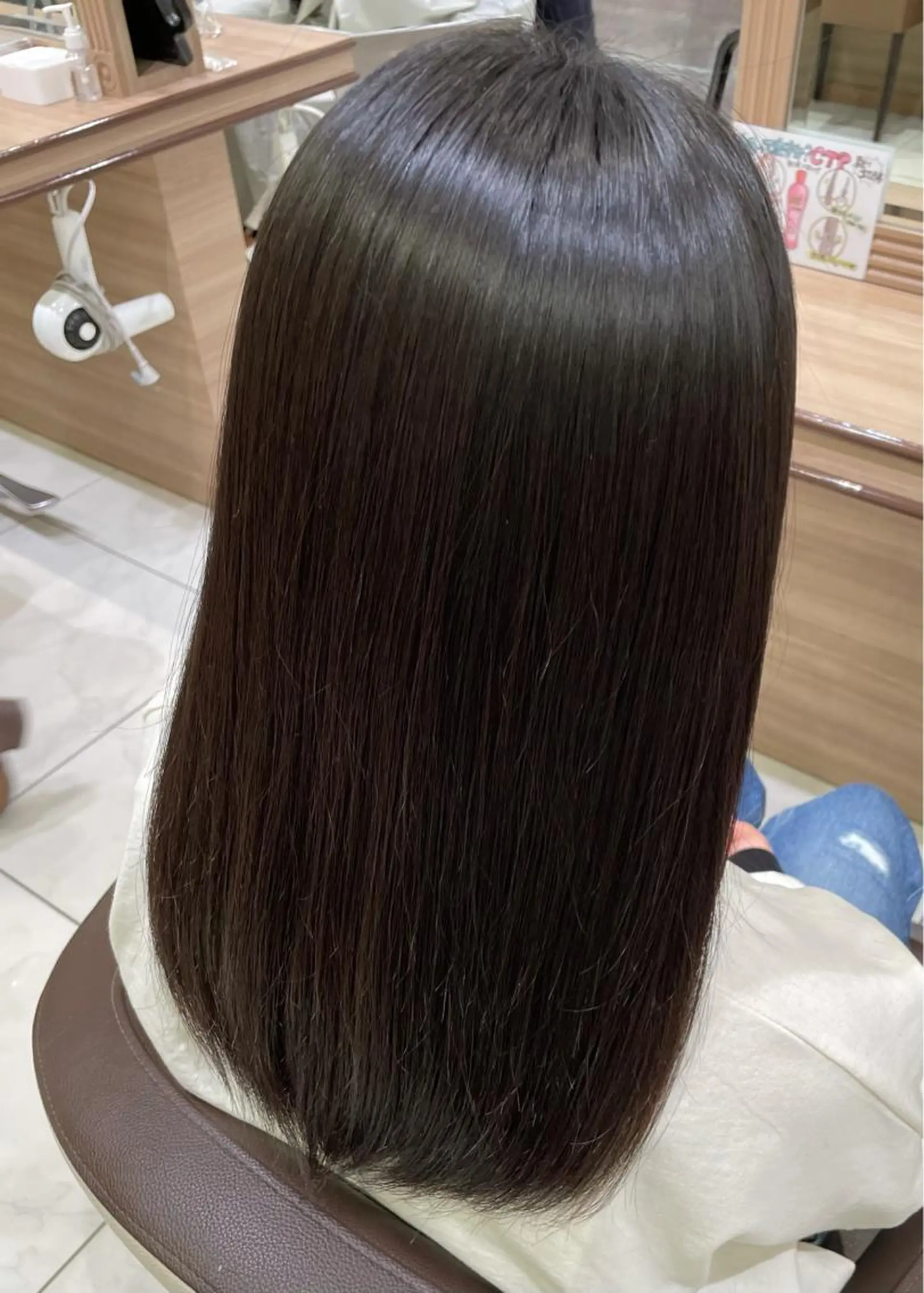 セミロング Ash 山田 勇太のヘアスタイル