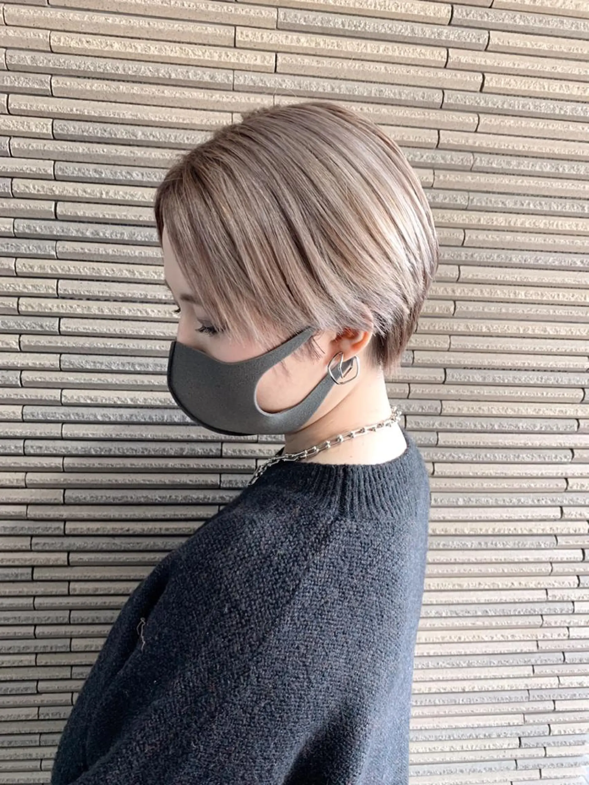 ショート 髪質改善 上品艶感カラーのヘアスタイル