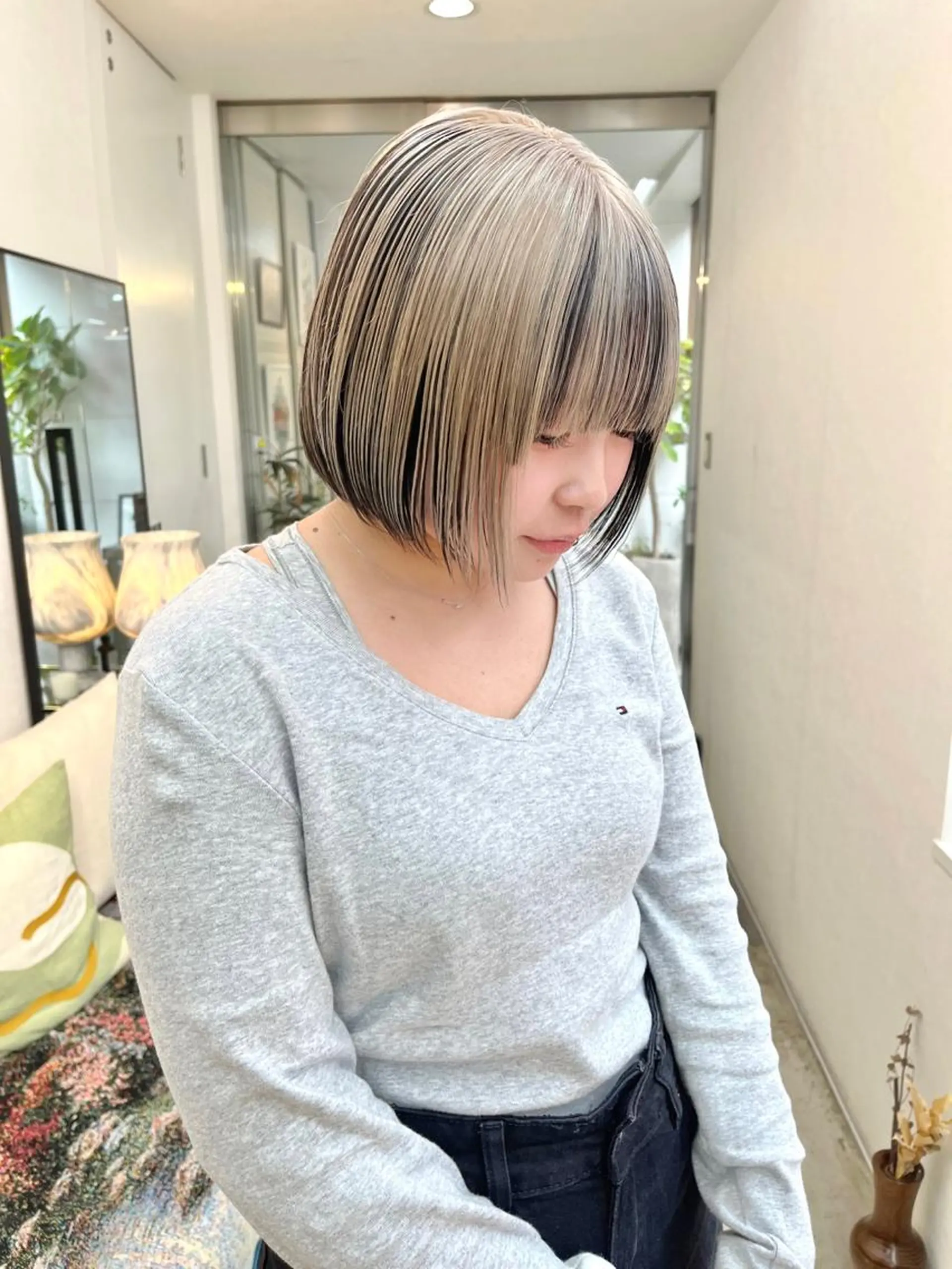 ショート ハイトーン/ ボブ/KAIのヘアスタイル