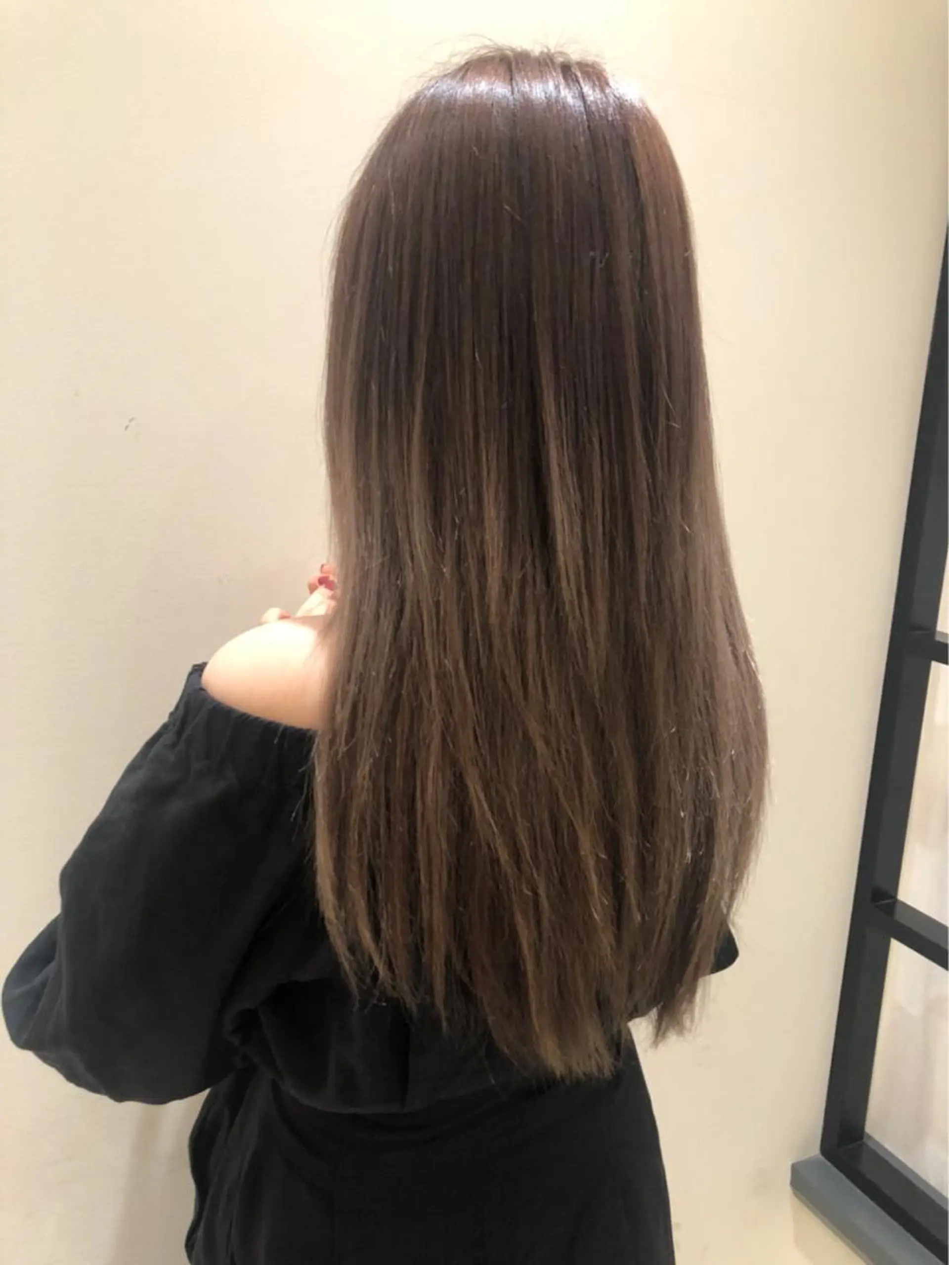 ロング カラー ☁Neolive .Ayana✂️のヘアスタイル