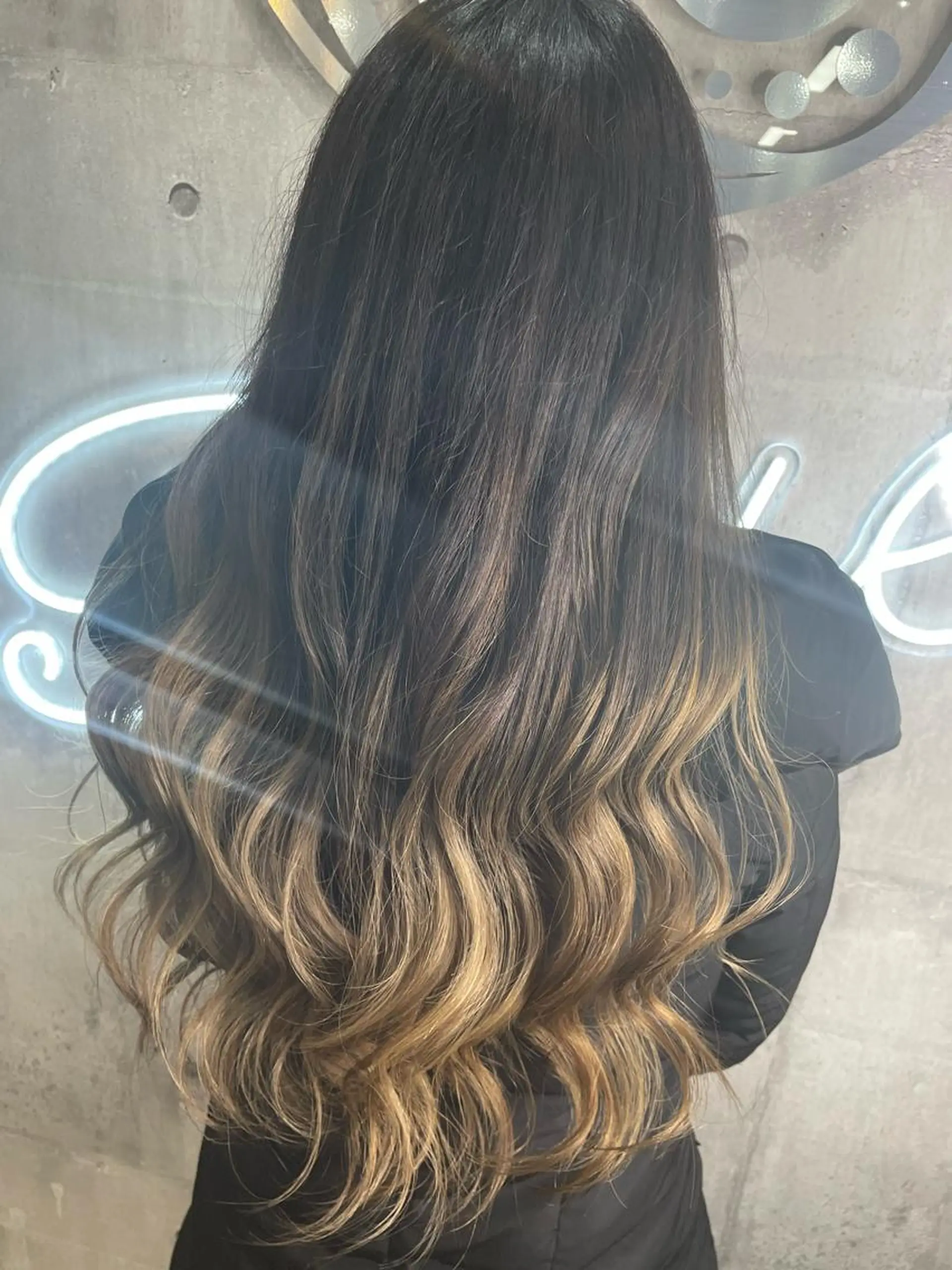 ロング カラー パーマ ヘアアレンジ メンズ キッズ ネイル マツエク・マツパ シールエクステ メンズバレイヤージュ メンズハイライト メンズインナーカラー メンズ韓国風 北千住10分 肥高　壮汰のヘアスタイル