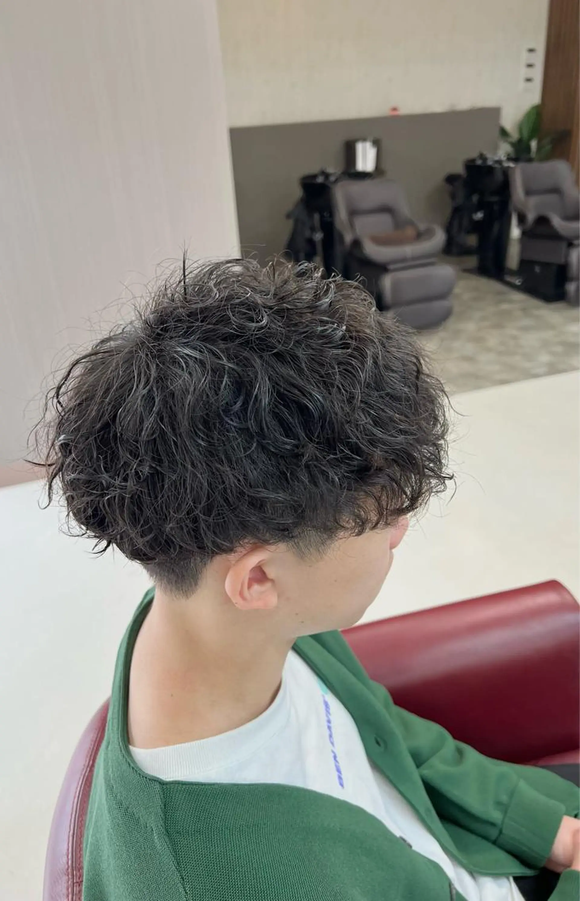 ショート パーマ メンズ 波巻きパーマ KEN 🌟のヘアスタイル