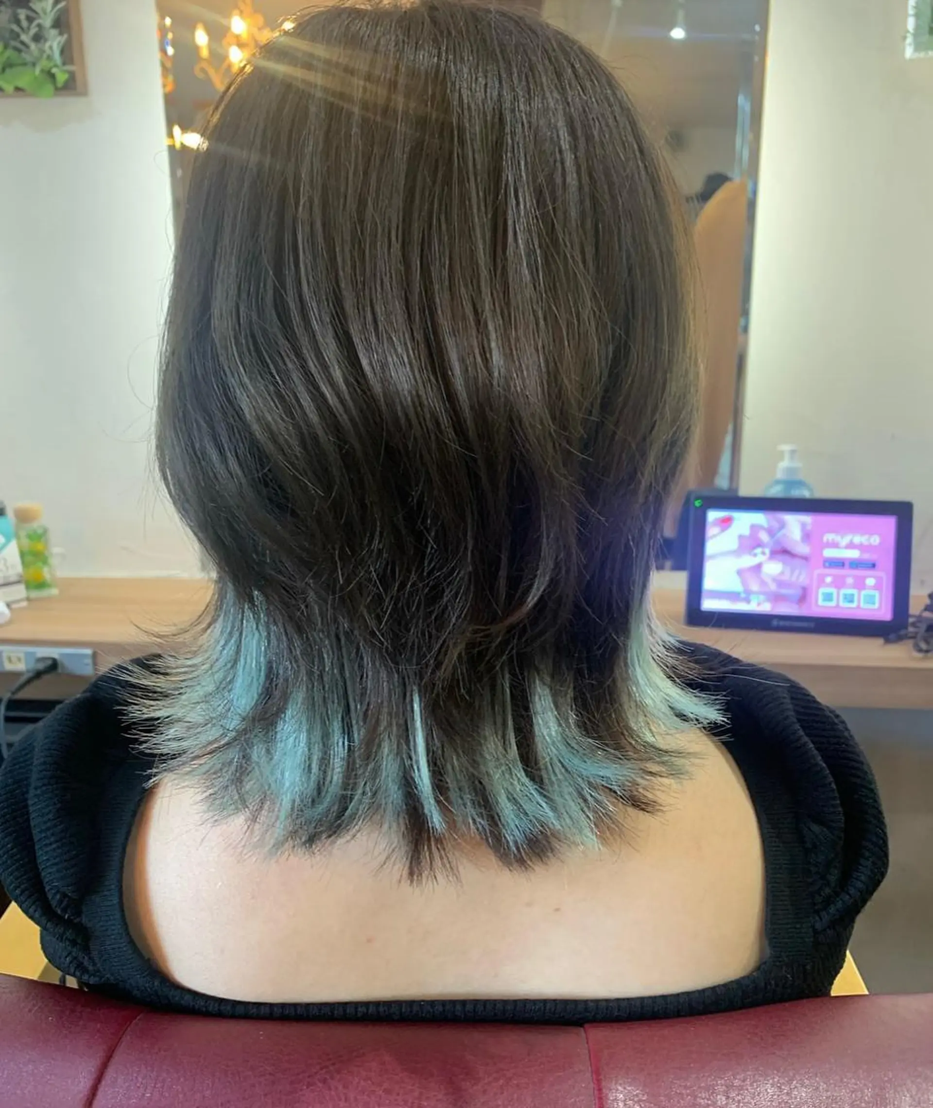 ミディアム シールエクステ エクステ ウルフカット エクステ Fan.ray副店長 🌈 響希のヘアスタイル