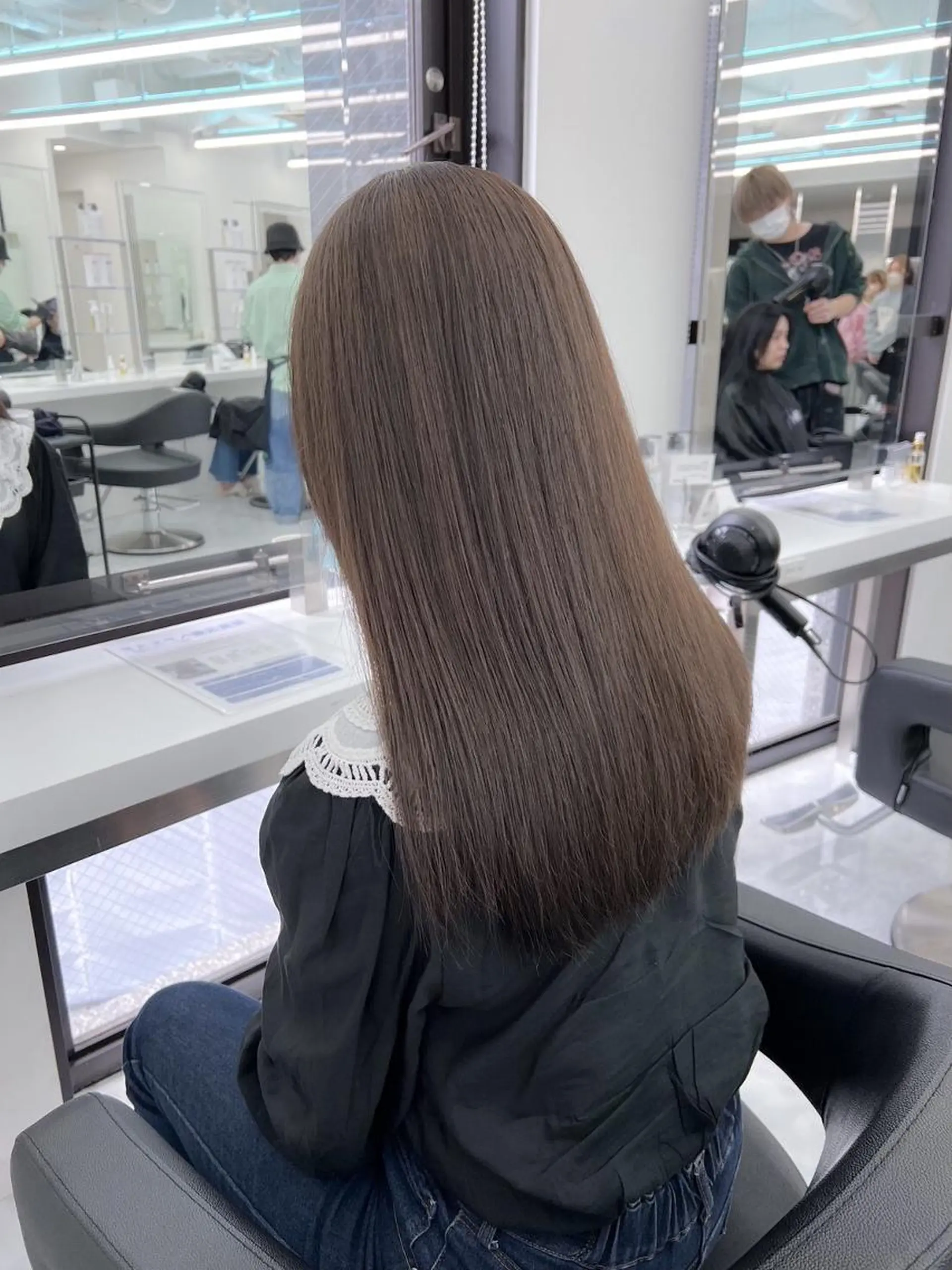 カラー ヘアカラー トリートメント 暗髪うる艶ヘア🫧 yumi🐈‍⬛🪽のヘアスタイル