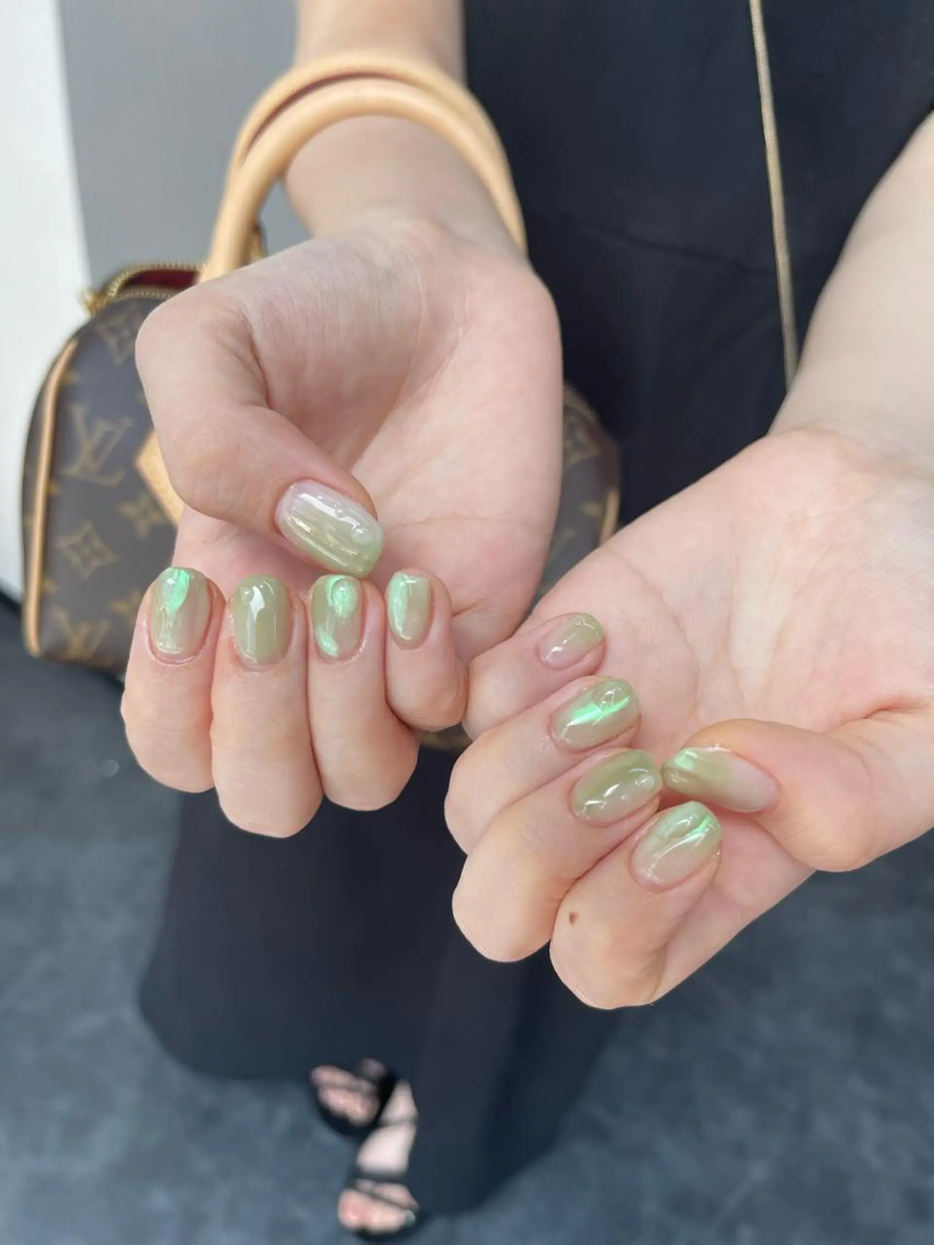 ネイル フレンチネイル マグネットネイル ニュアンスネイル ワンカラーネイル ハンドネイル GRANDE大須 Cecil💜のネイルデザイン