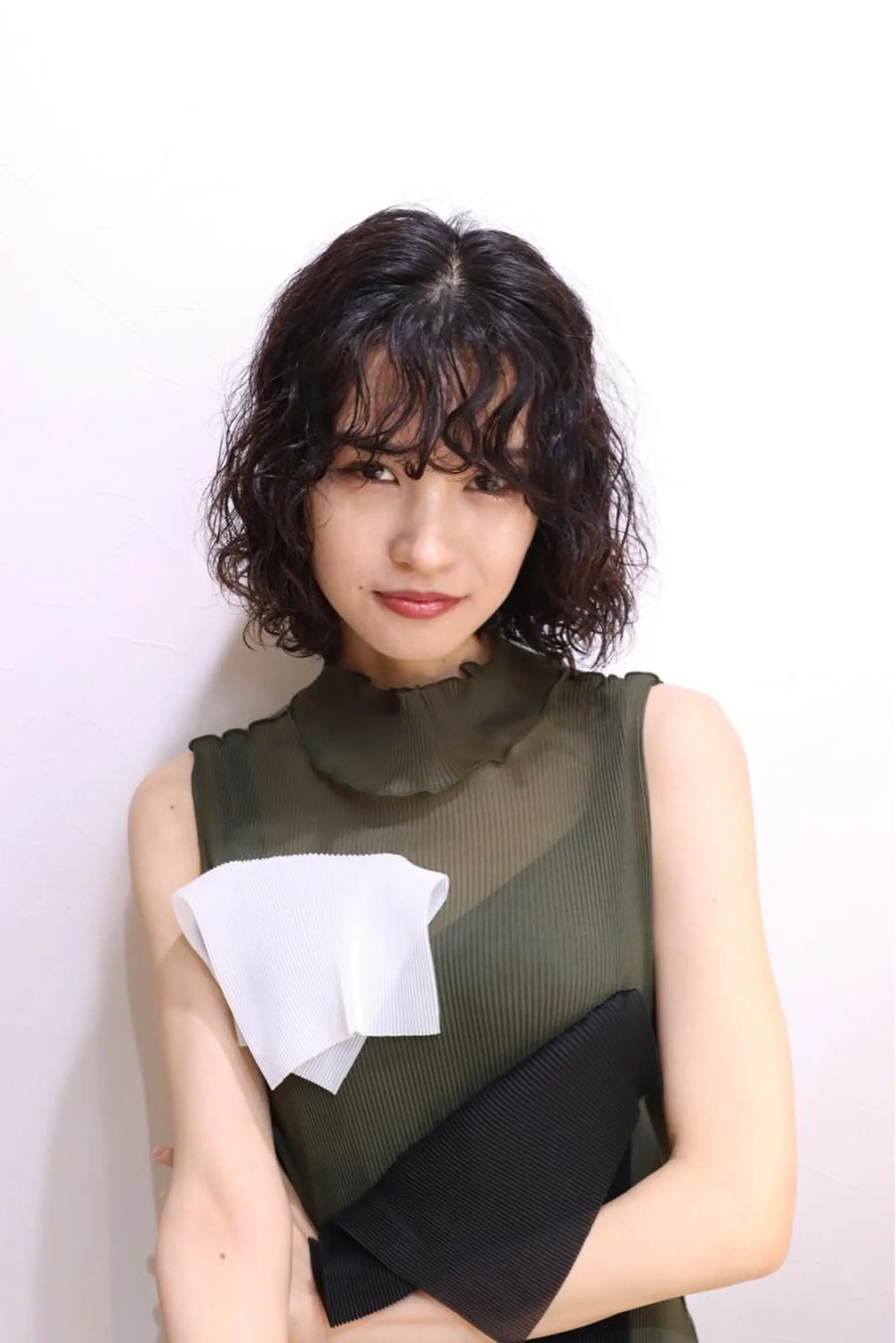 ミディアム パーマ ミディアムパーマ ニュアンスパーマ 大宮｜似合わせ髪質 改善カットカラー｜のヘアスタイル