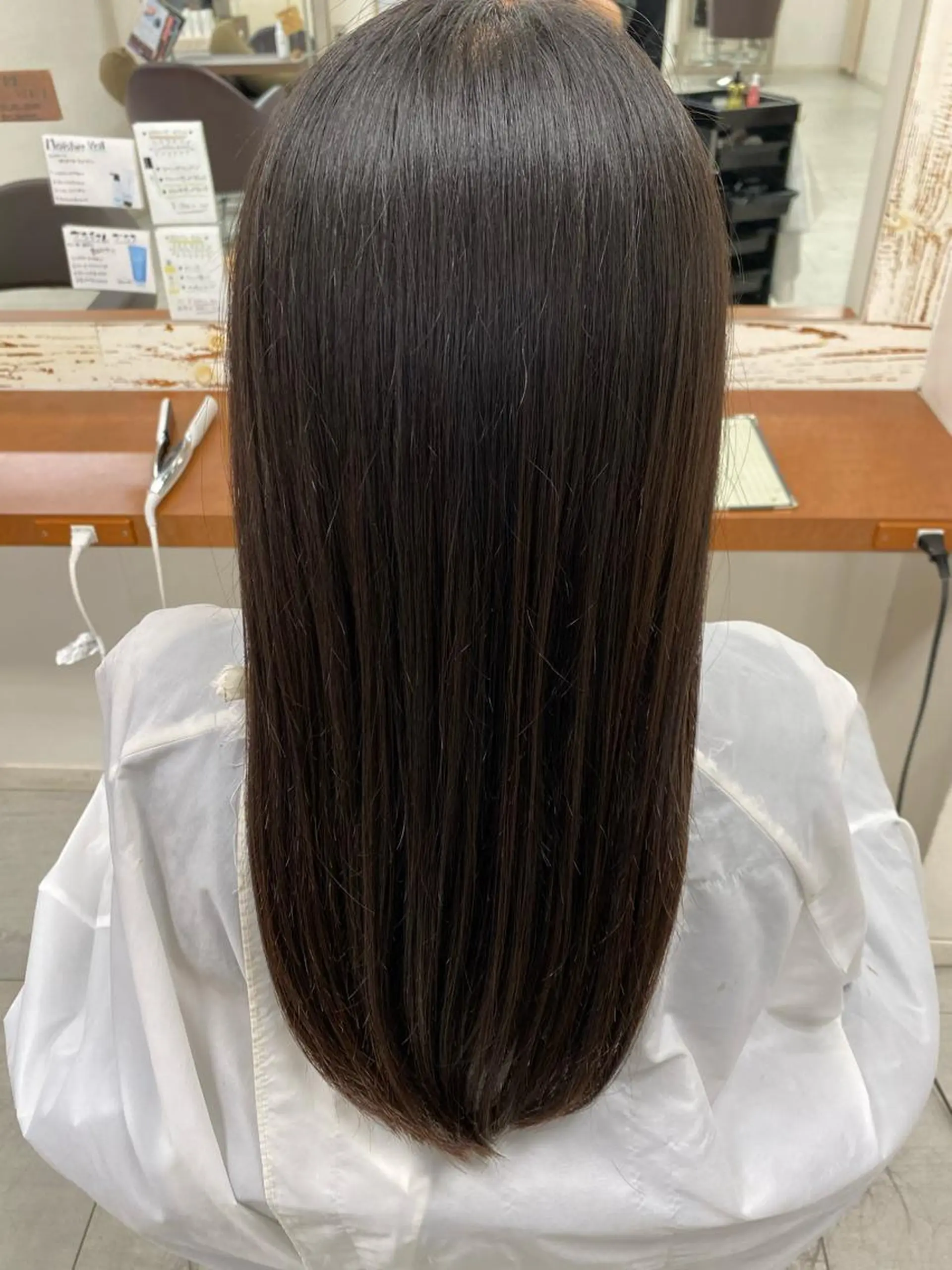 ロング カット トリートメント 月野涼風 /レイヤーカットのヘアスタイル