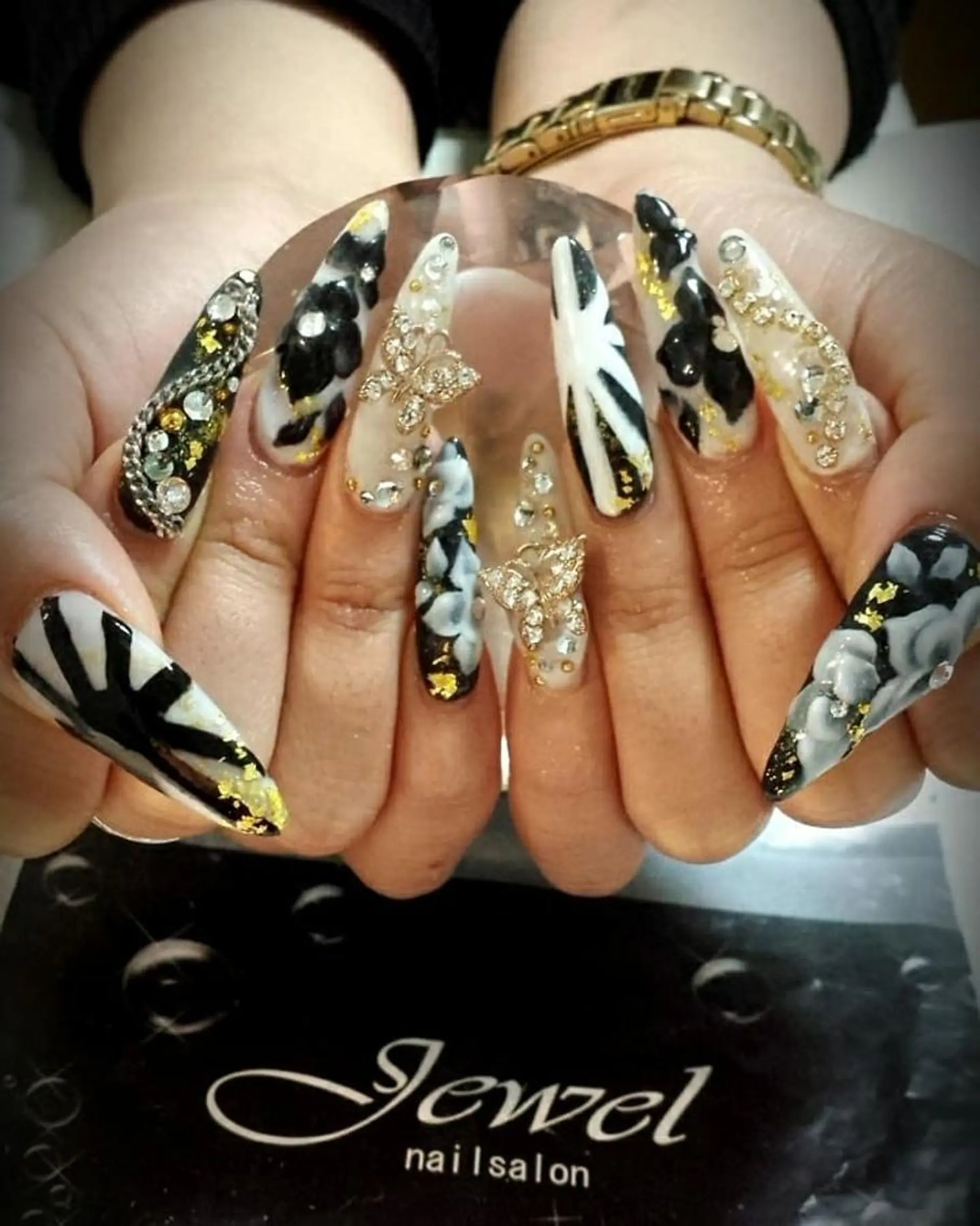 ネイル 成人式 ＪＥＷＥＬ　ＮＡＩＬ所属・ＪＥＷＥＬ ＮＡＩＬのネイルデザイン