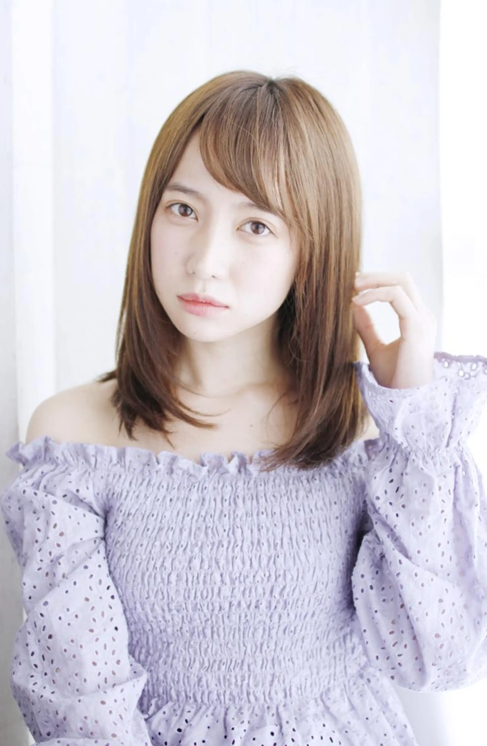 セミロング カラー ヘアカラー トリートメント あずまぐち めぐみのヘアスタイル