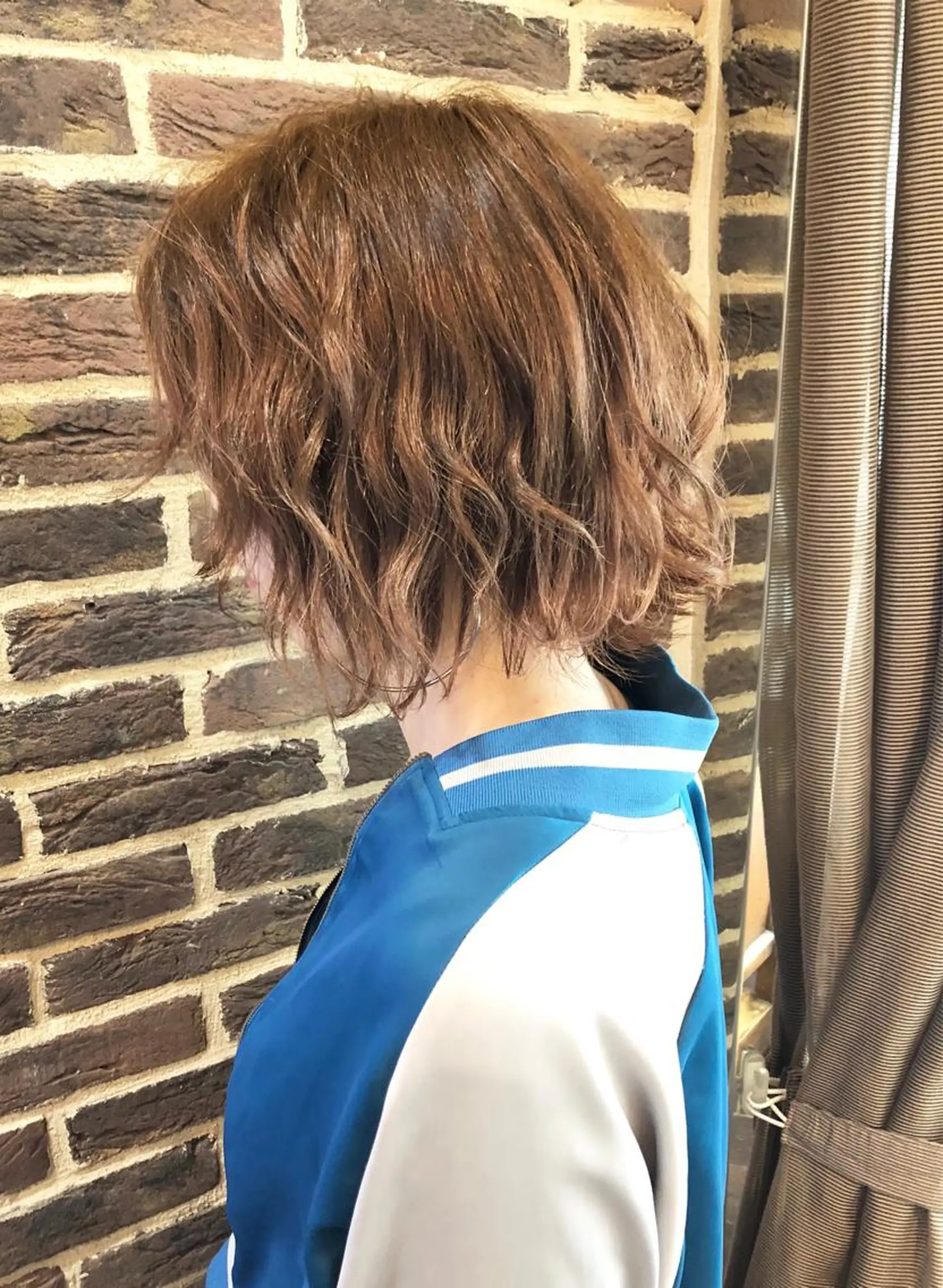 ショート カラー パーマ ベージュカラー ハイライトカラー ボブ 外国人風カラー ハイライト 高橋 隆一のヘアスタイル