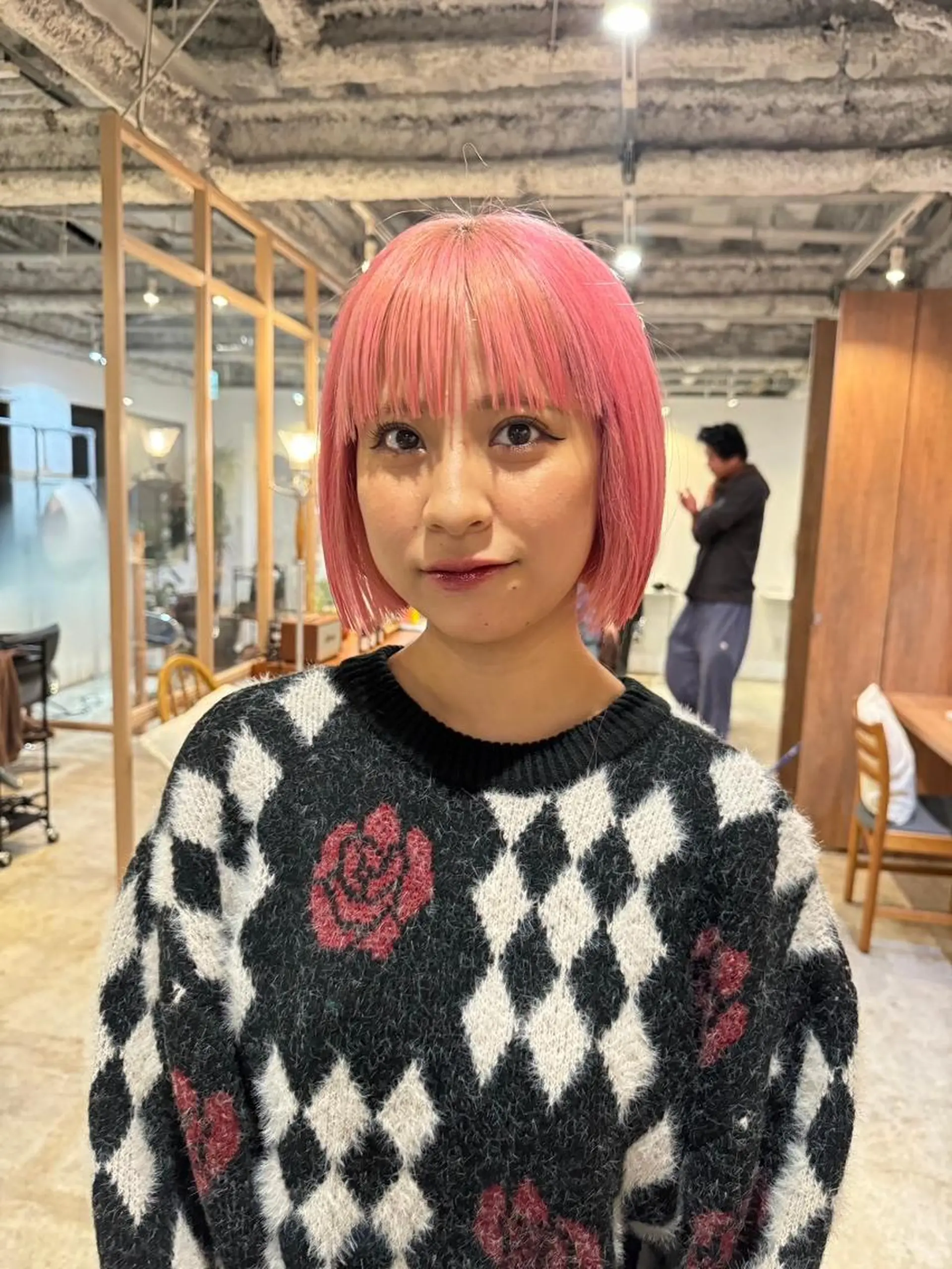 ミディアム カラー パーマ ショートボブ ミディアムパーマ アディクシーカラー ブリーチ ケアブリーチ カット ヘアカラー トリートメント CEINE OURのヘアスタイル