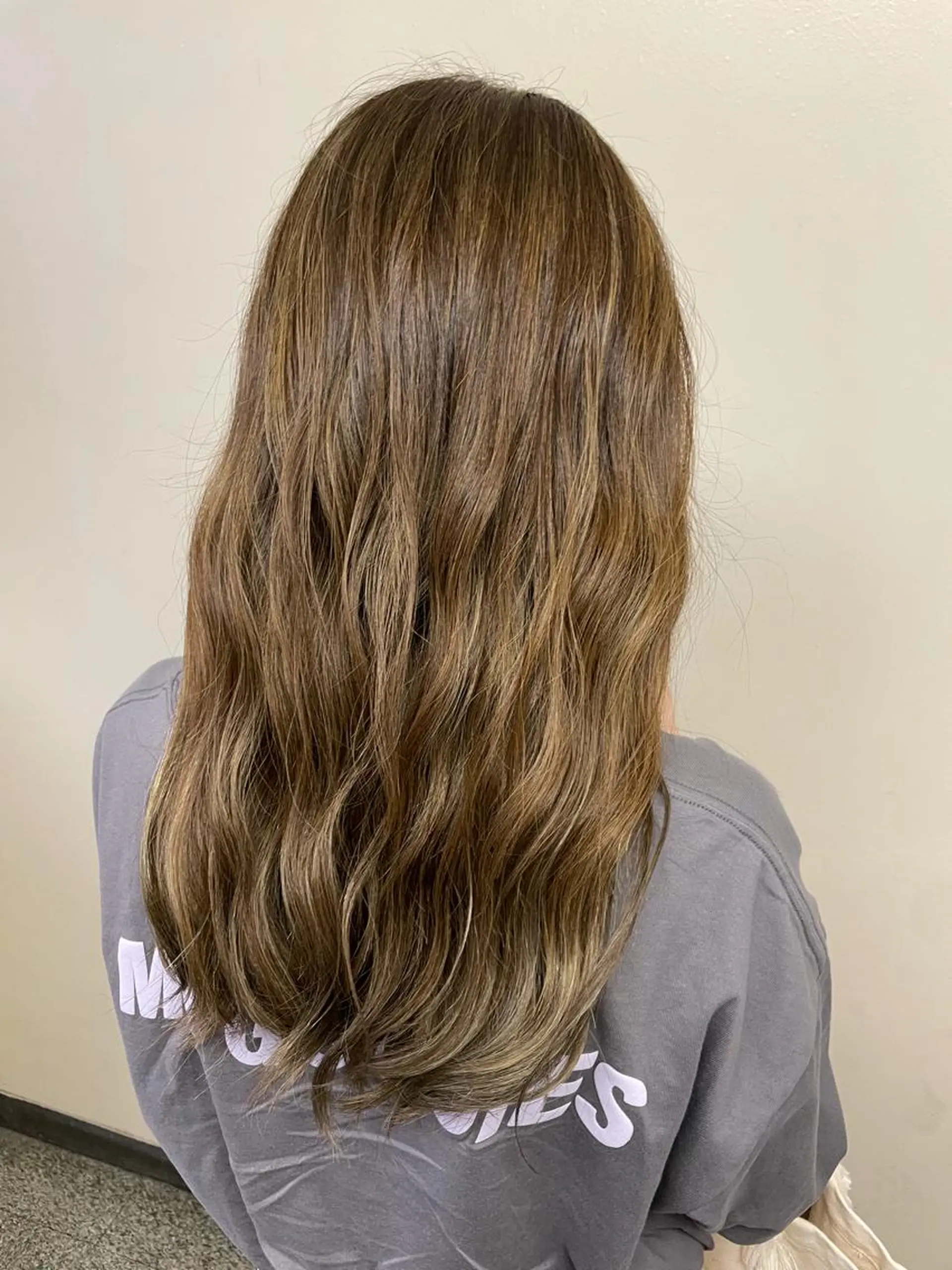 セミロング カラー カット ヘアカラー トリートメント 髪質改善×METEO 店長 貞松直也のヘアスタイル