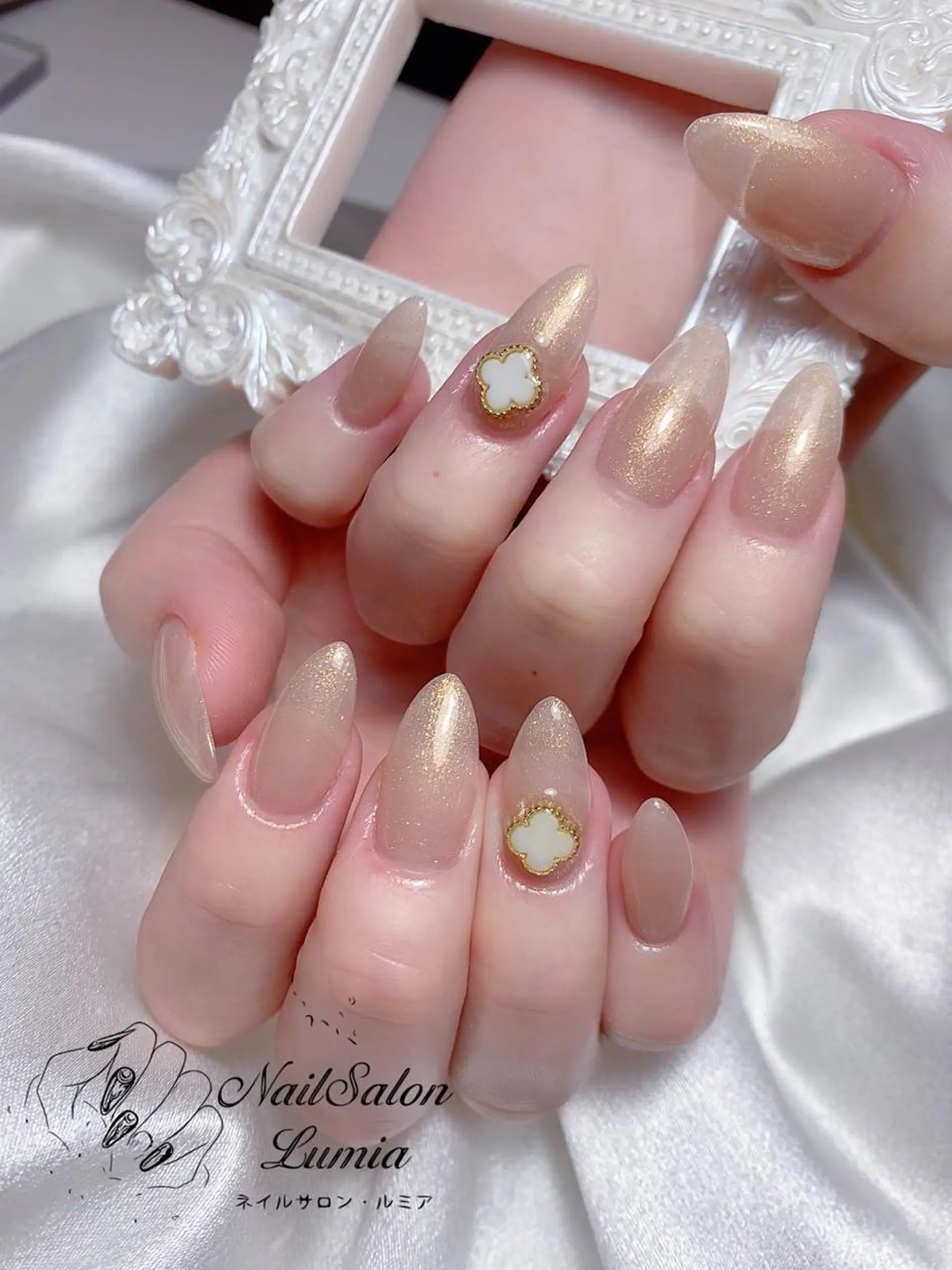 ネイル ハンドネイル ネイルサロン ルミア Lumia 店長のネイルデザイン