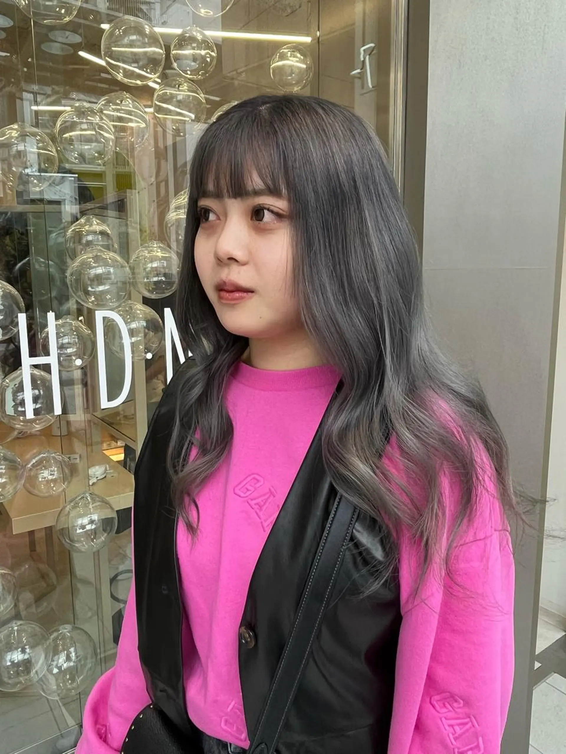 カラー ダークグレー 🟣niw SHUNNA🟣のヘアスタイル