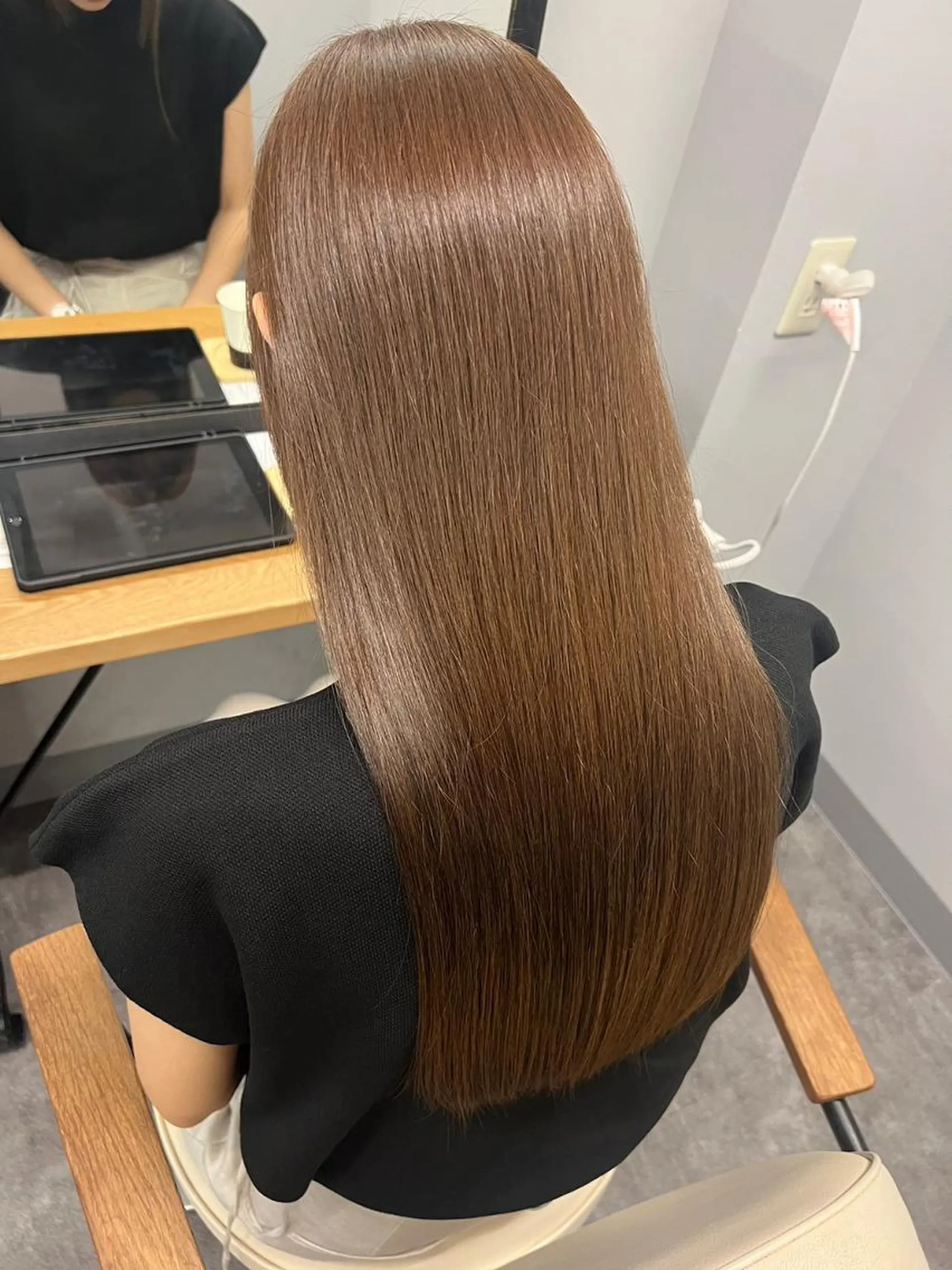 ロング カラー バレイヤージュ ベージュカラー ブリーチ ケアブリーチ ダブルカラー N° aria 三軒茶屋のヘアスタイル