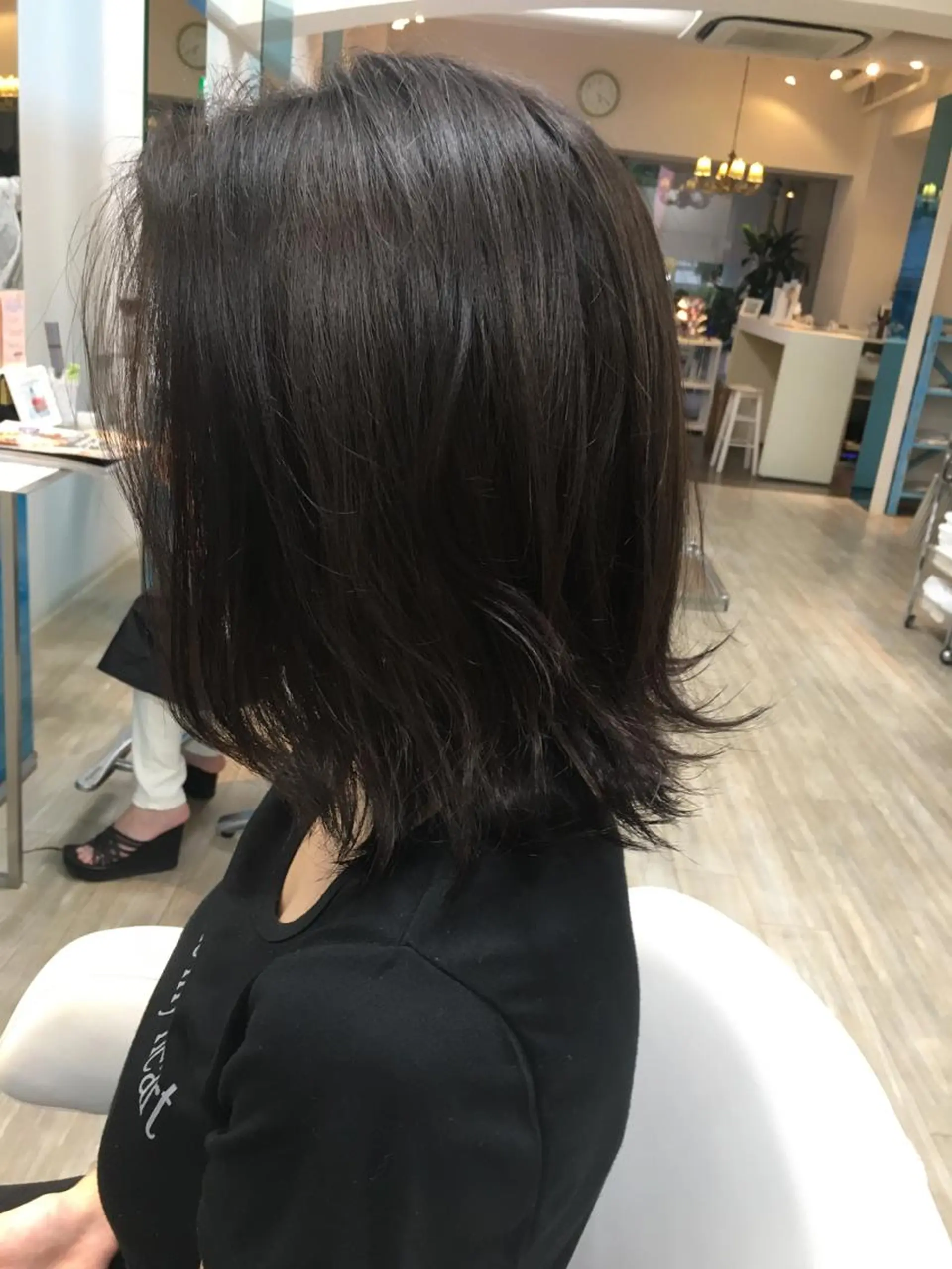 ミディアム カラー ダークグレー ダークグレージュ グレージュ ヘアカラー トリートメント NATSUKI💟 EARTH二俣川のヘアスタイル