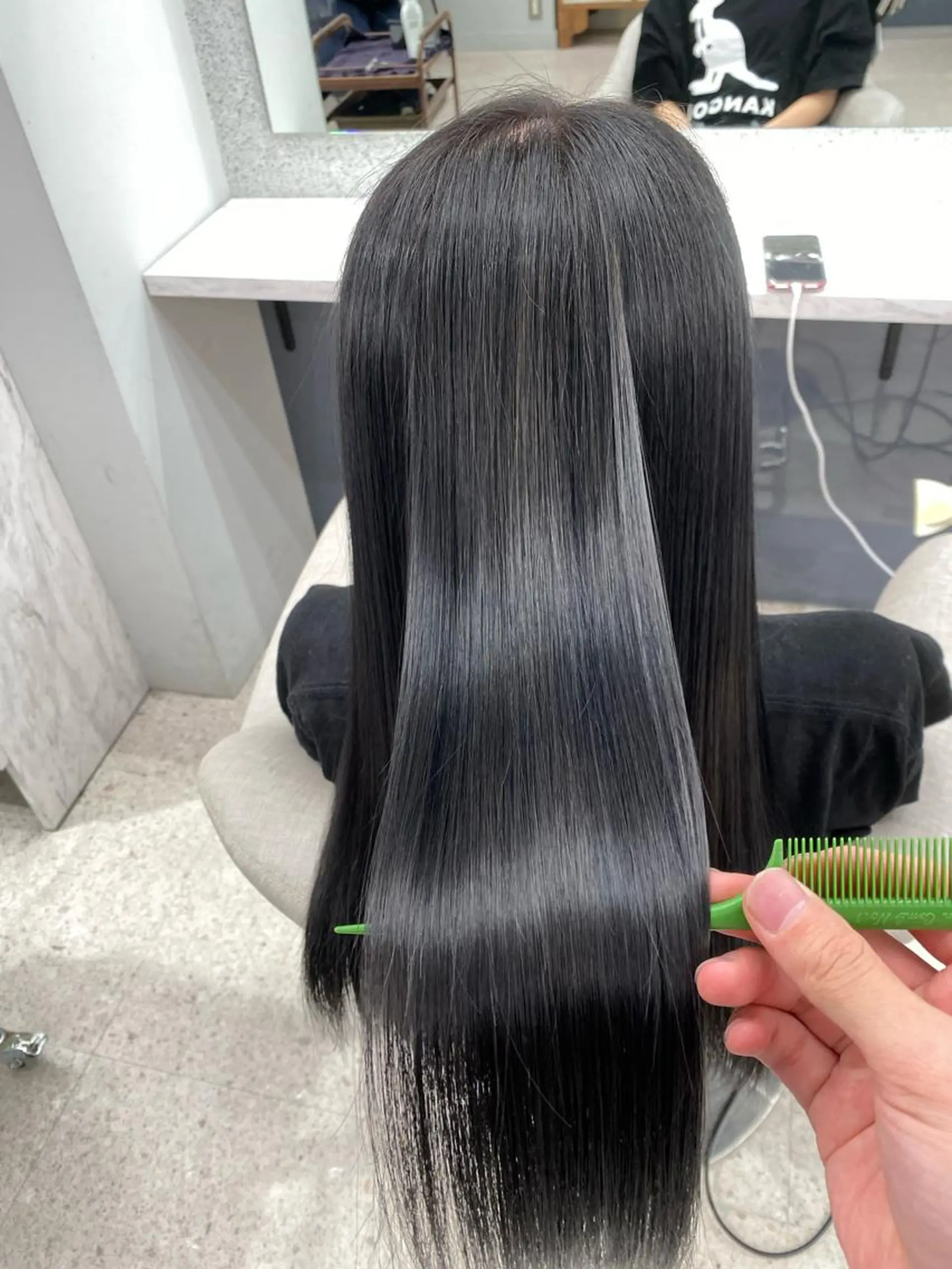 ロング カラー パーマ ヘアアレンジ メンズ キッズ ネイル マツエク・マツパ 京都レイヤーカット/ 縮毛矯正/羽柴りくのヘアスタイル