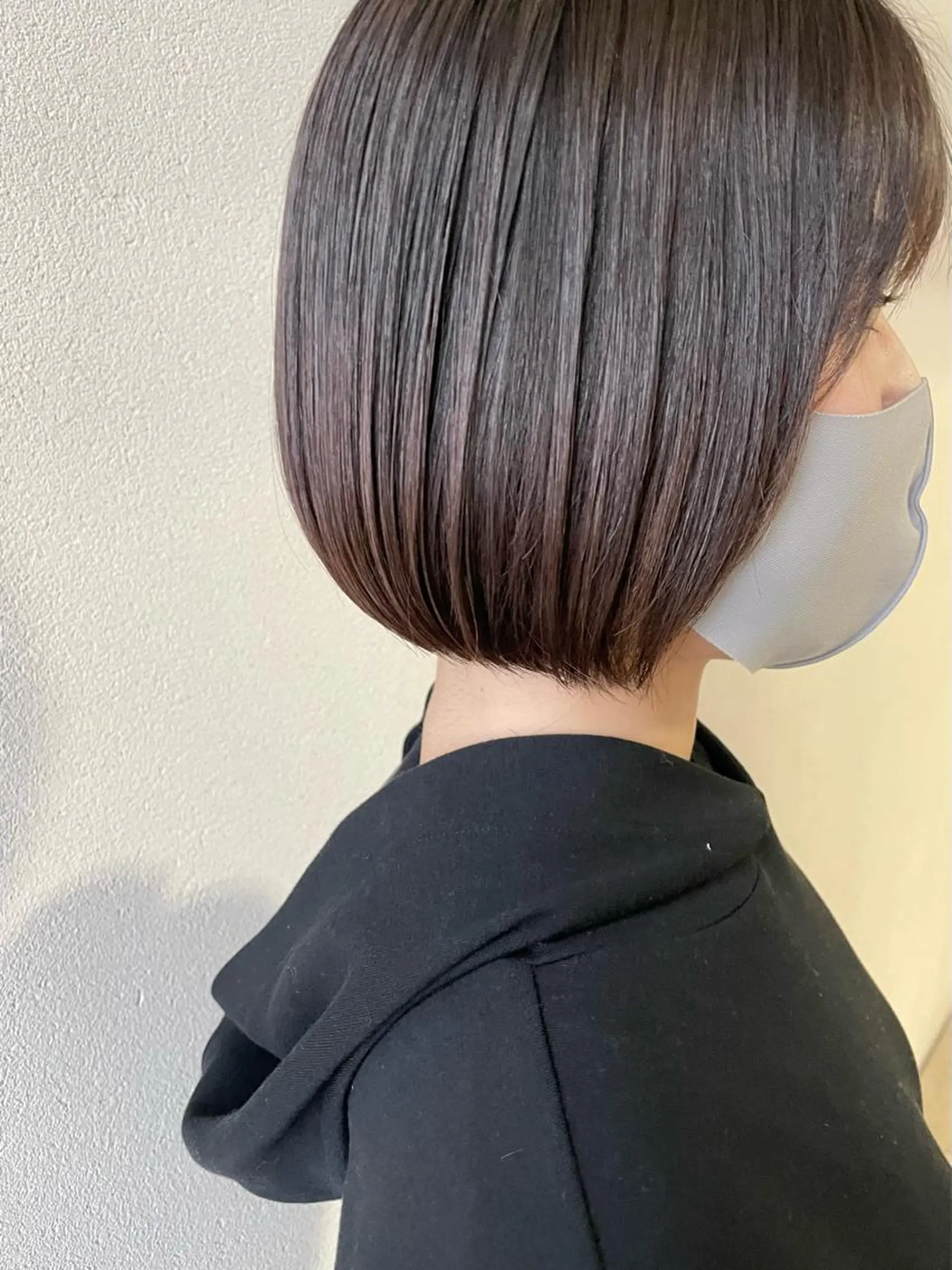 ショート ボブ 沢田 瞳のヘアスタイル