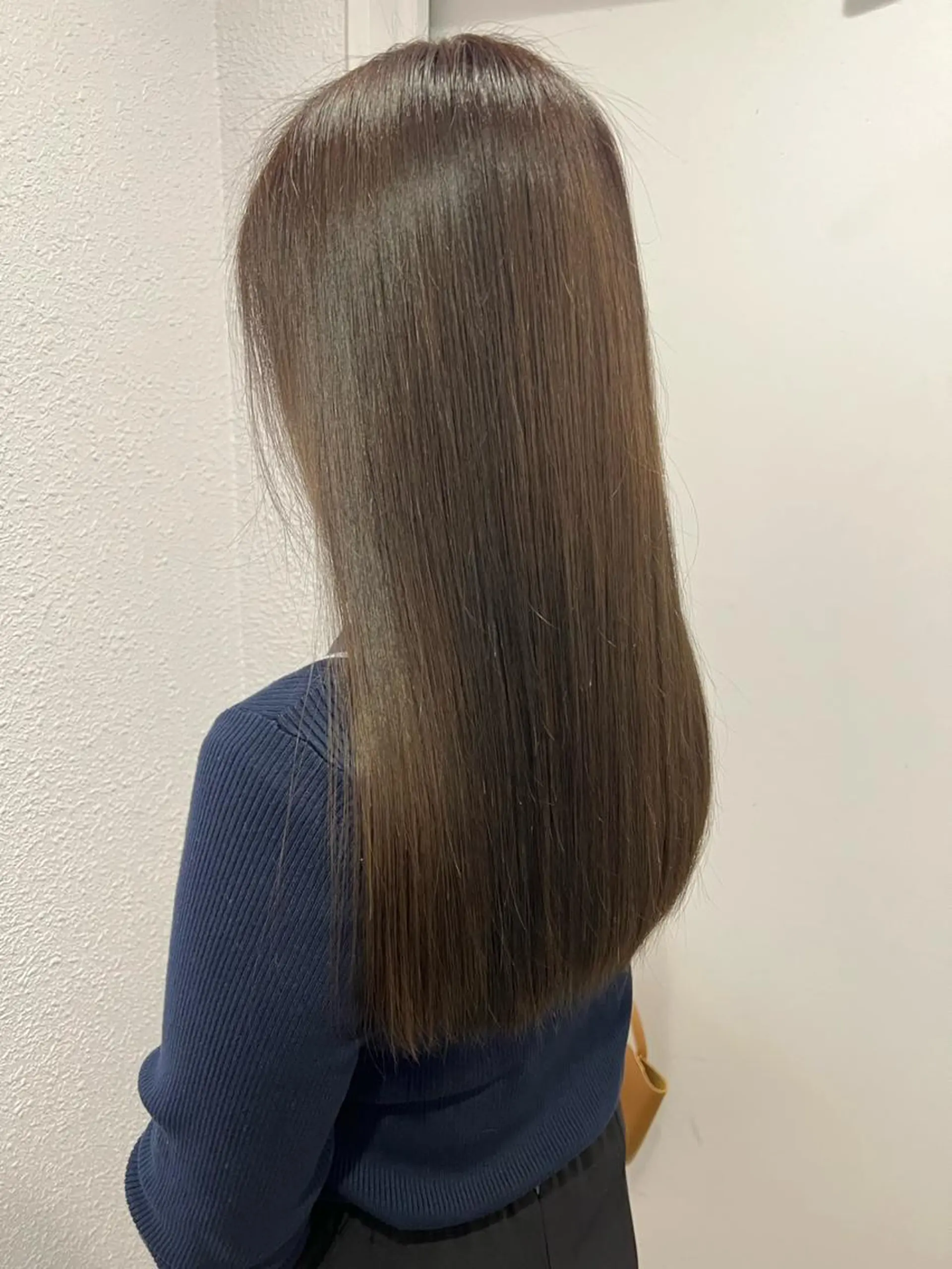 セミロング カラー 髪質改善 トリートメント トリートメント 韓国🇰🇷レイヤー 映える顔周り🩷のヘアスタイル