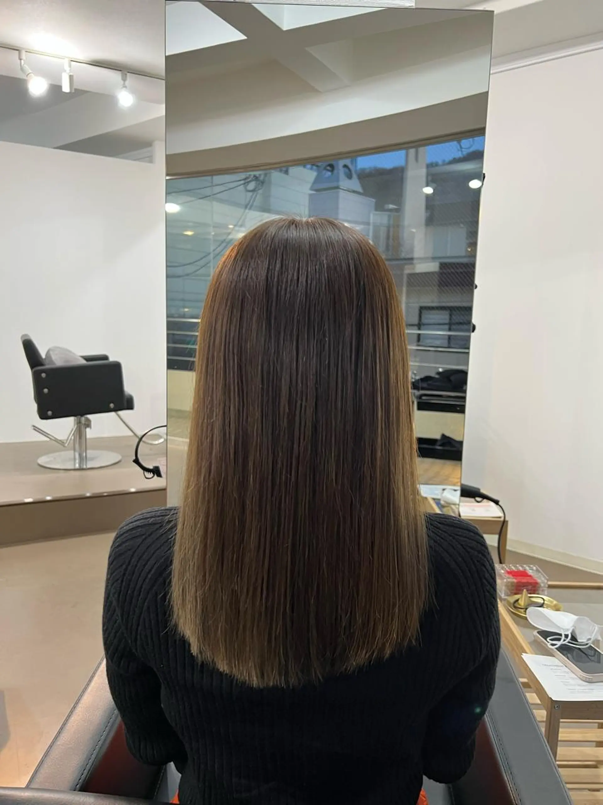 ミディアム カラー ブリーチ ケアブリーチ ダブルカラー イヤリングカラー ハイライトカラー 神戸ボブ✂️ ioe三宮/田 伸佳のヘアスタイル