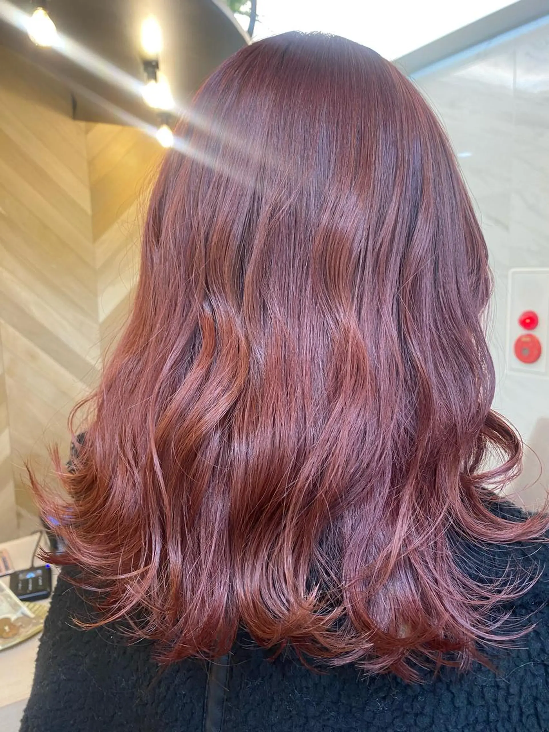 セミロング おおつき ありかのヘアスタイル