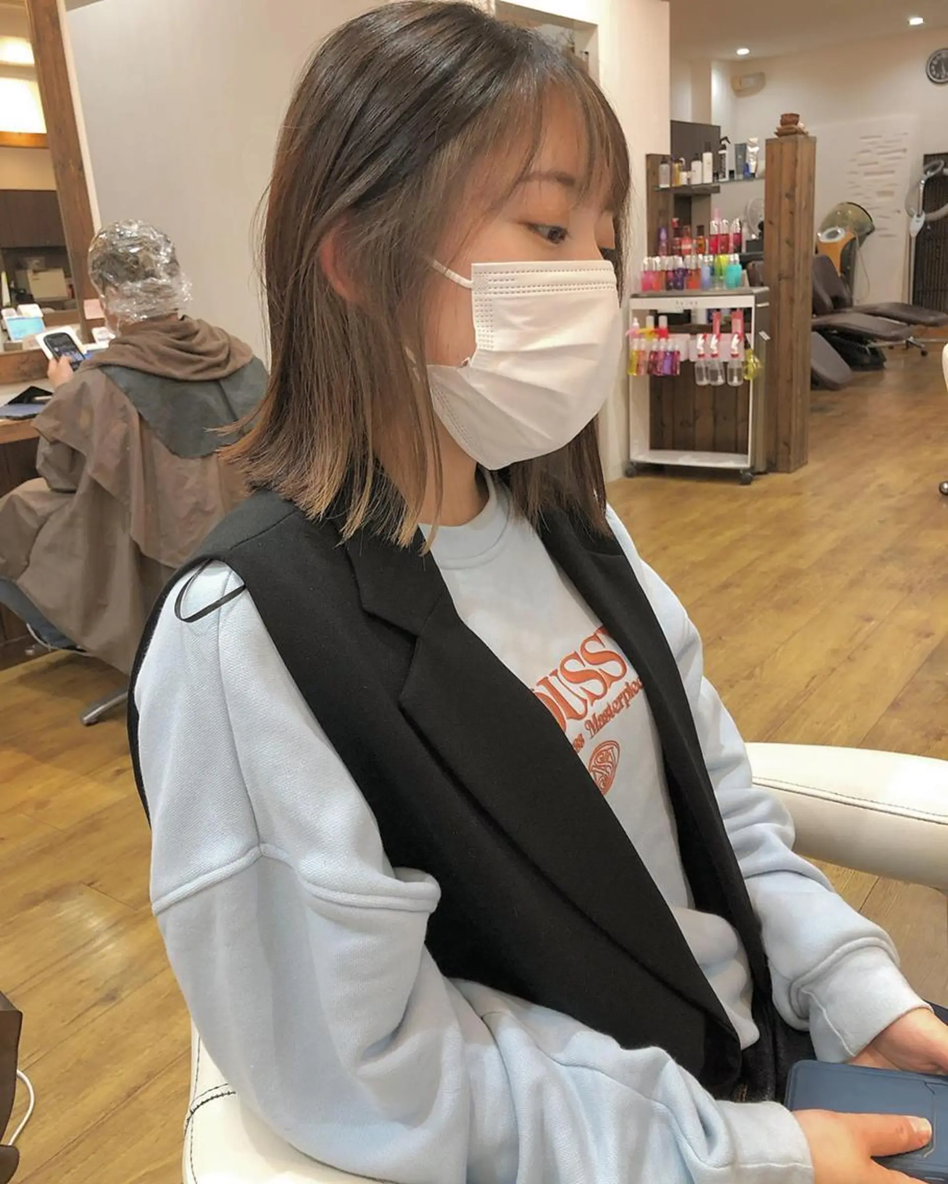 カラー アディクシーカラー アッシュ ブリーチ ダブルカラー イヤリングカラー 🌈ハイトーン/ ワタル🌈のヘアスタイル