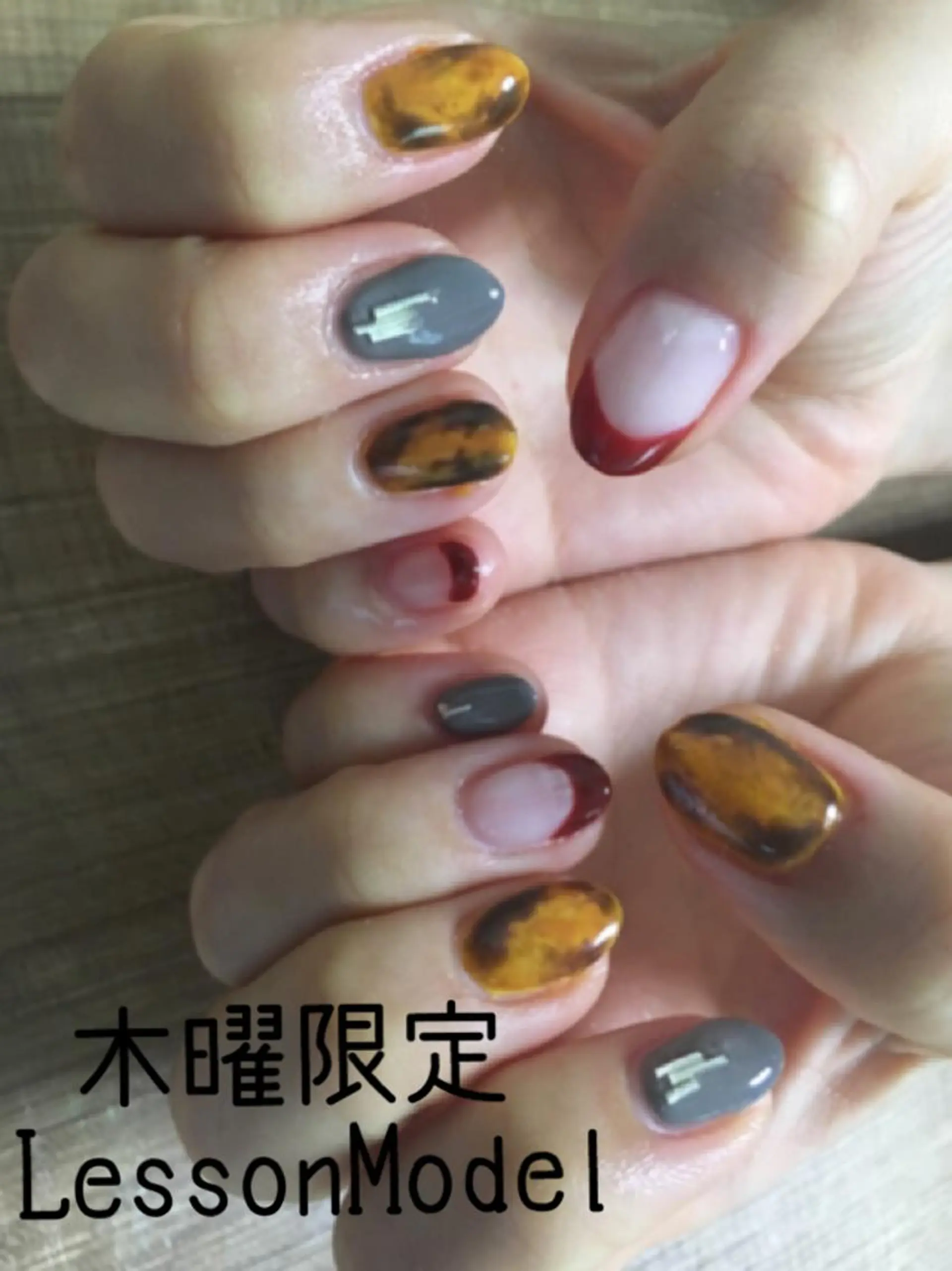 ネイル ツメトマツゲ .のネイルデザイン