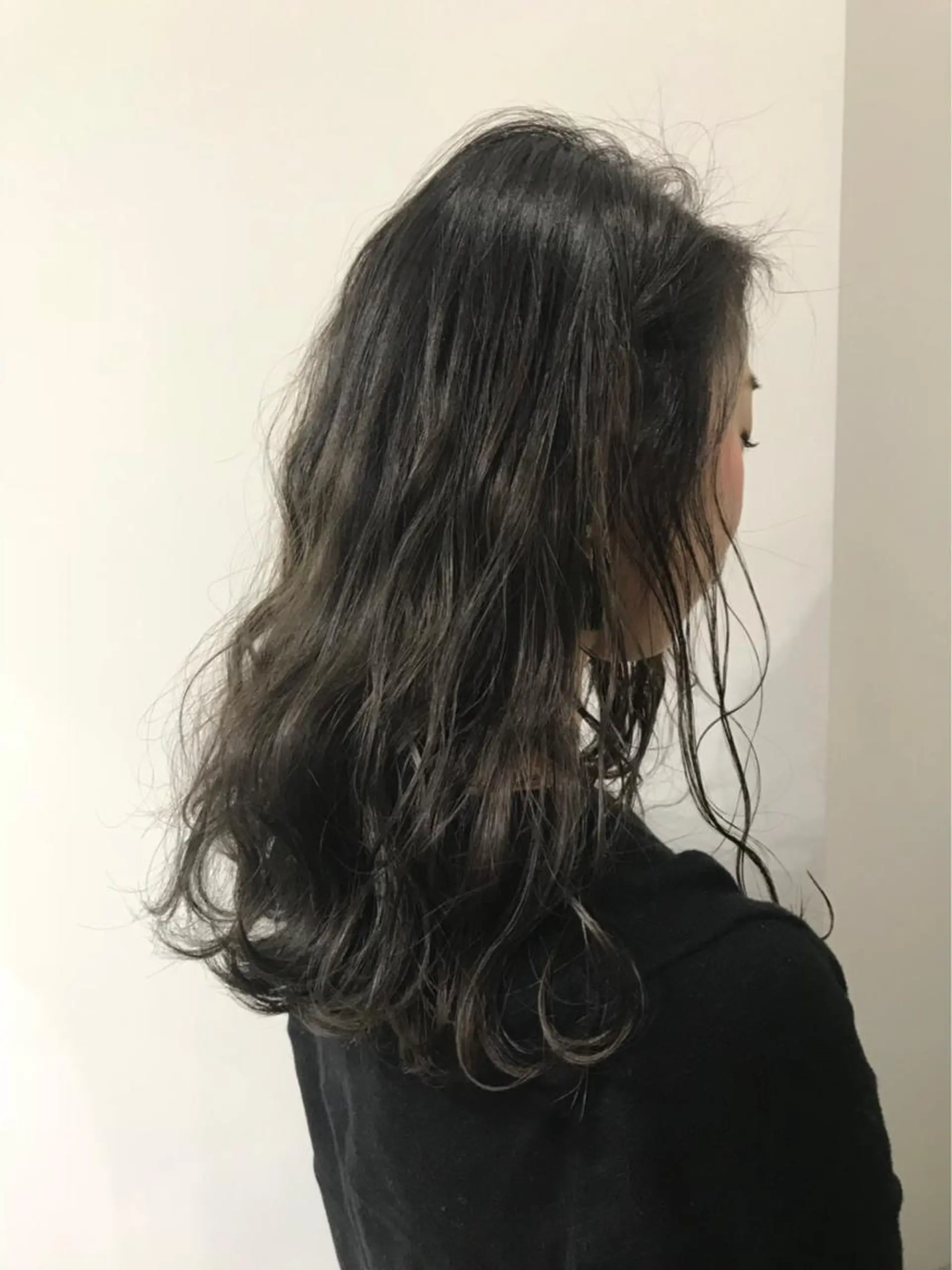 セミロング 艶カラー/フェイス レイヤー/たむのヘアスタイル