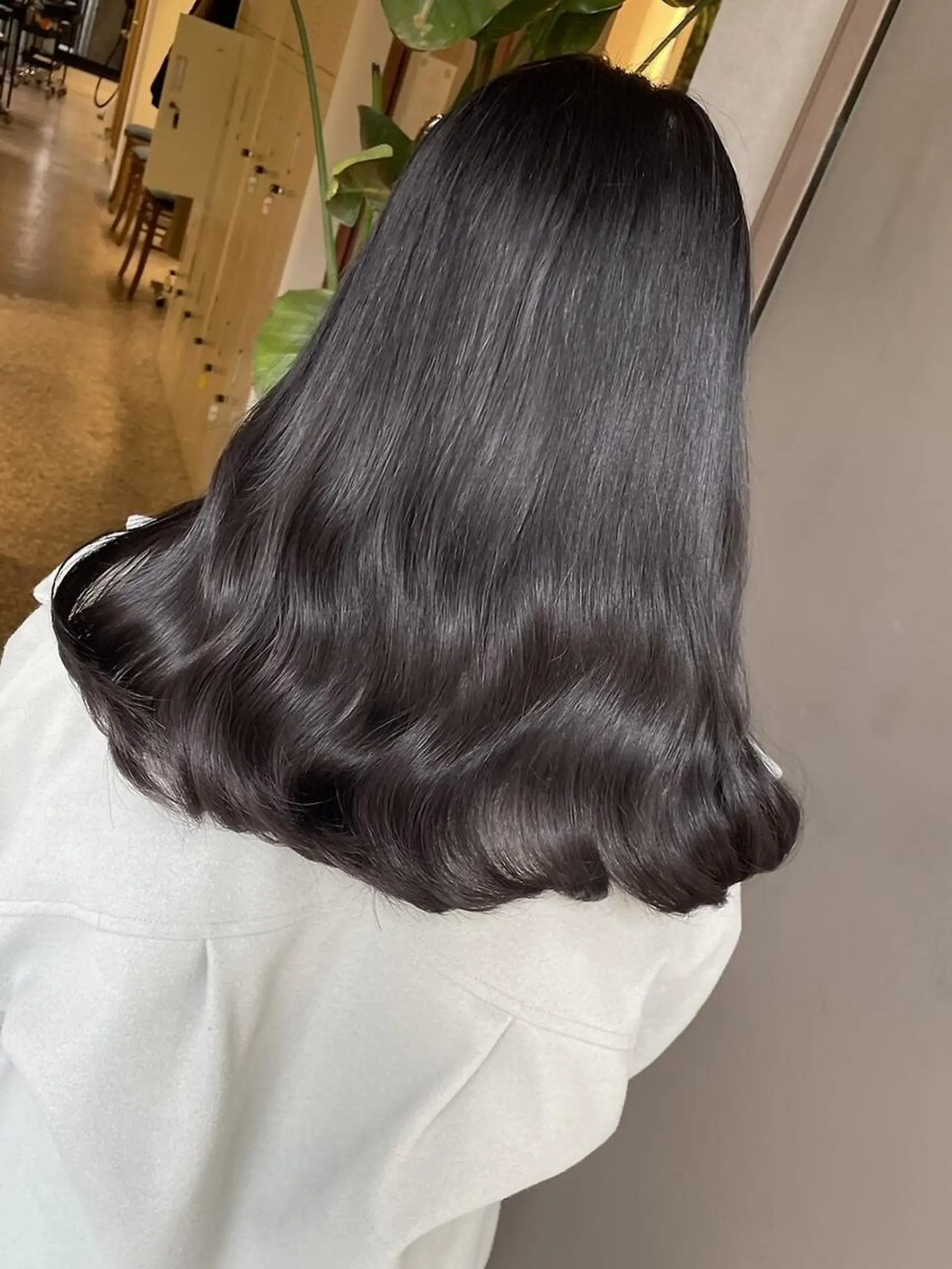 セミロング カラー ベージュカラー ブリーチ 透明感カラー ハイライトカラー ブリーチなしカラー TIGRE for hairのヘアスタイル