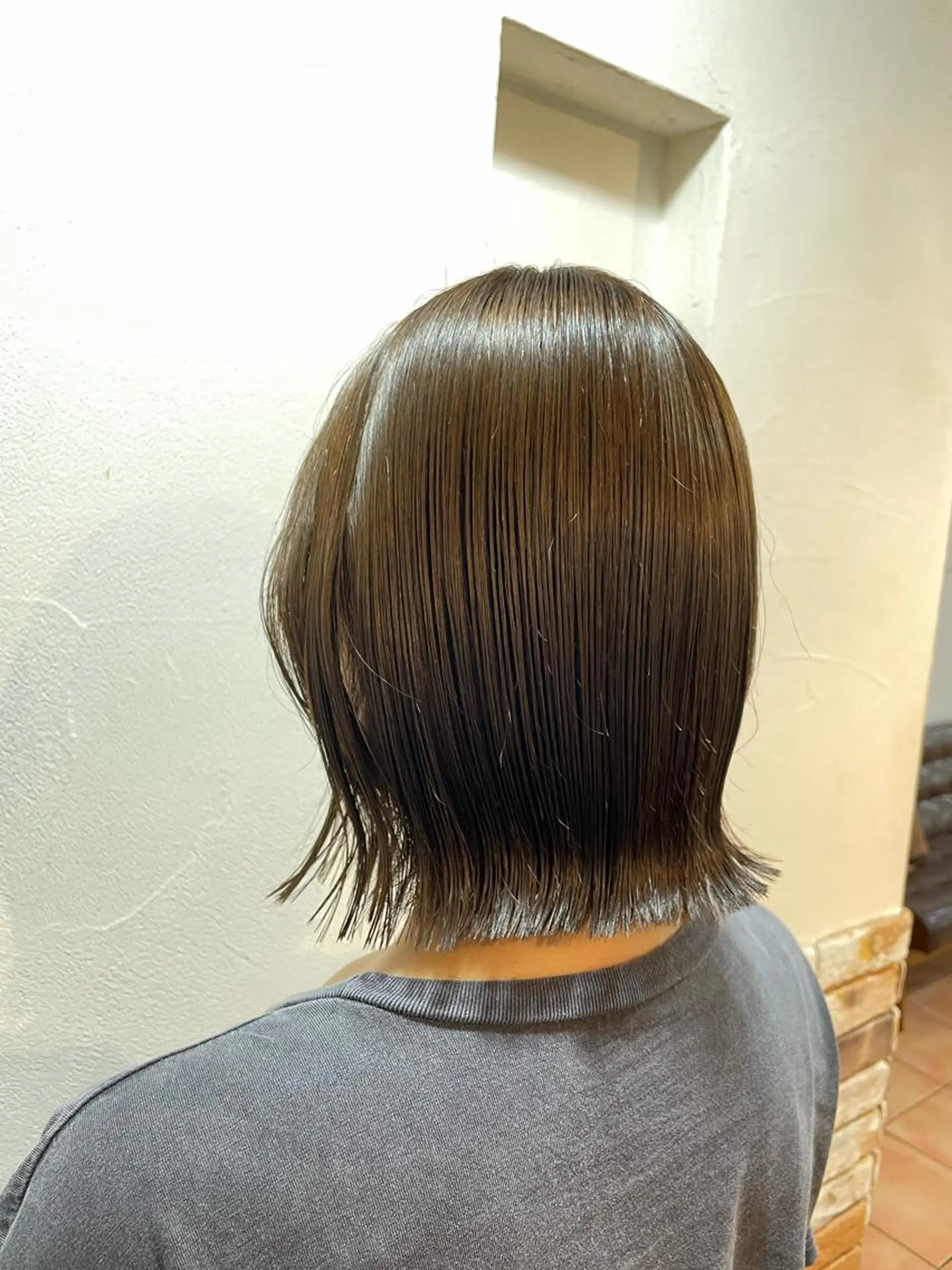 ショート カラー オリーブカラー 🦋透明感 艶カラー Rie🦋のヘアスタイル