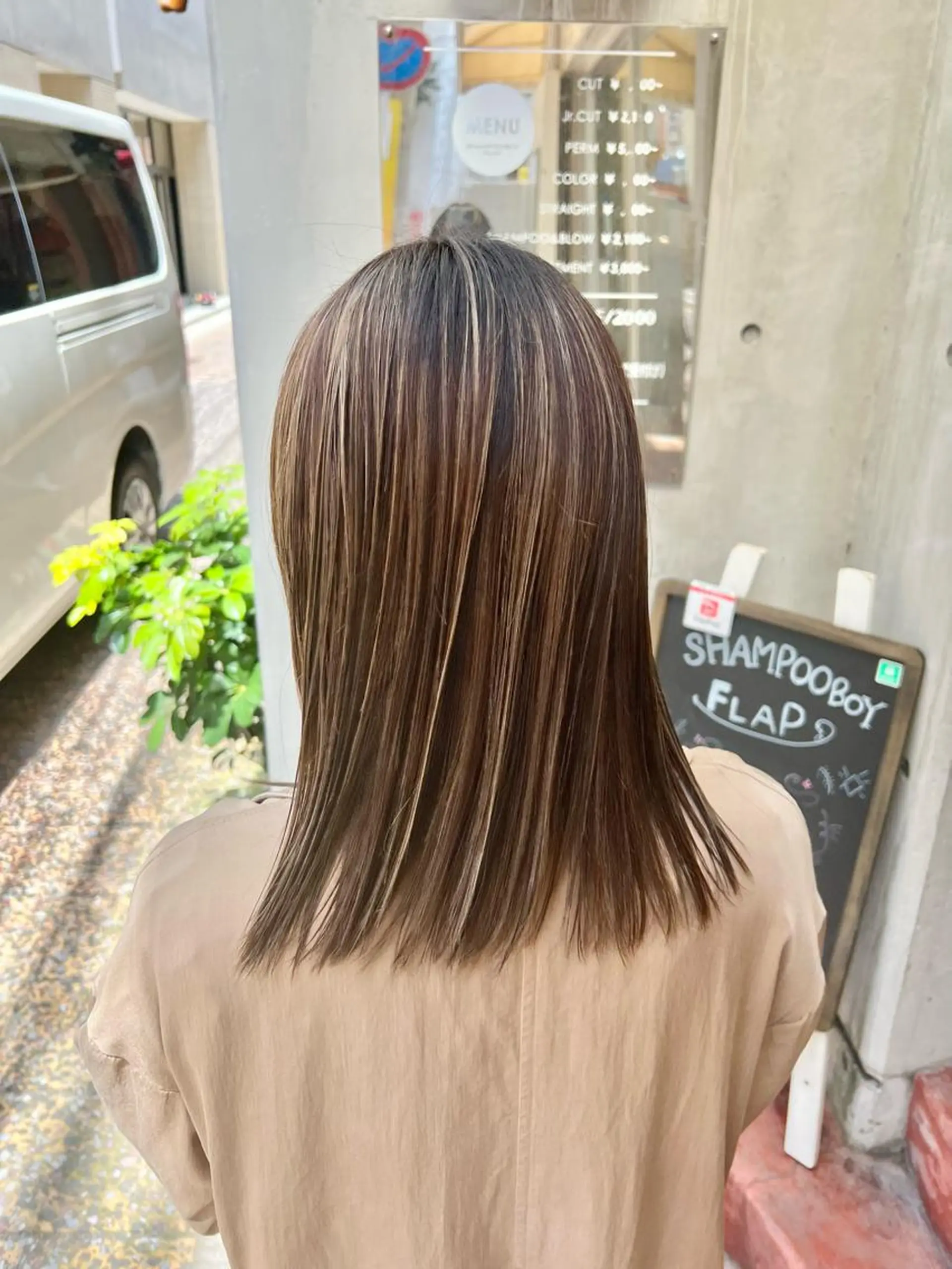 セミロング カラー ヘアアレンジ 「sumi」Hair  Design所属・「sumi」 AMIのヘアスタイル