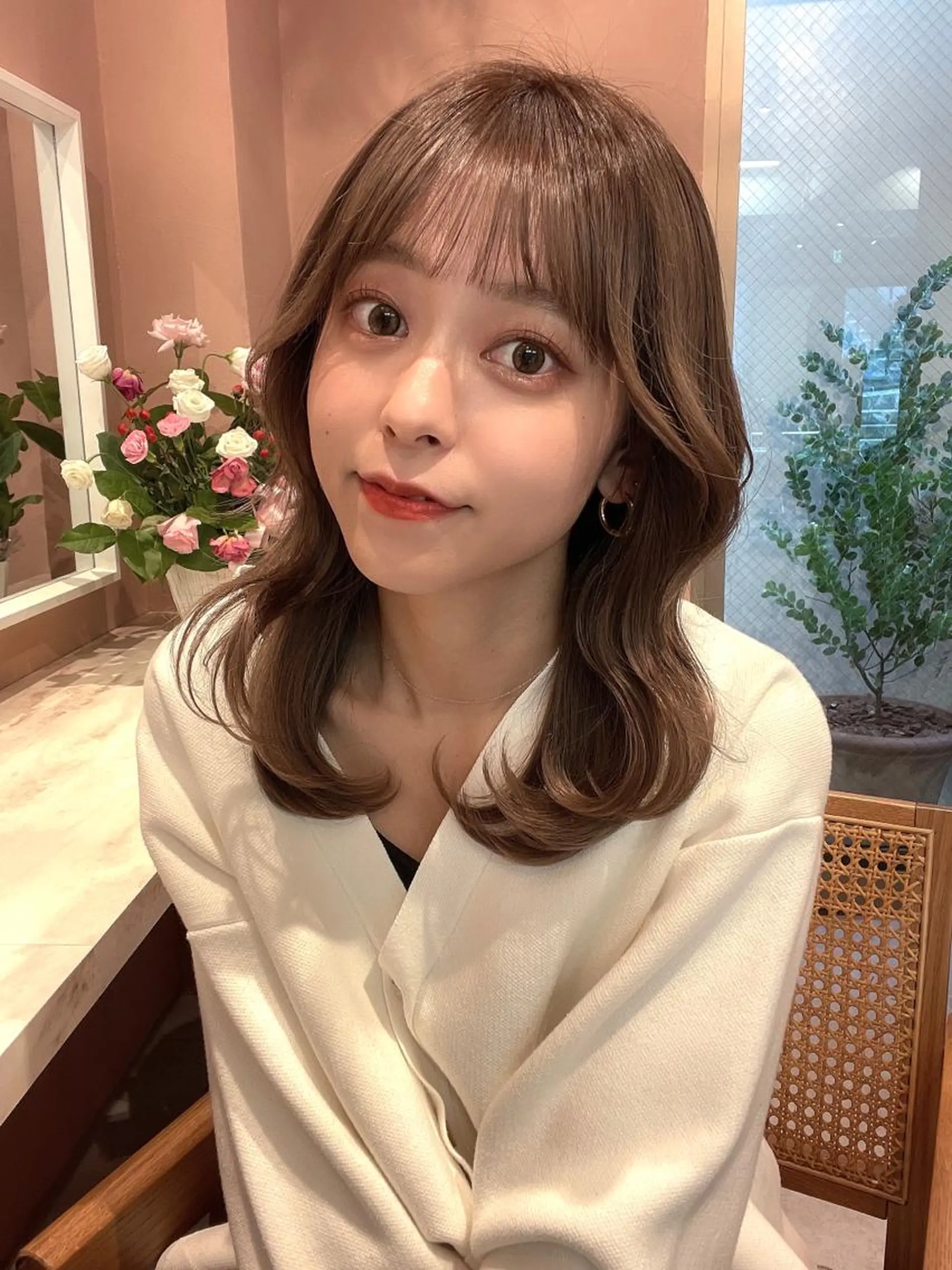 ミディアム カラー 本格韓国ヘア🇰🇷 【uni】キューさんのヘアスタイル