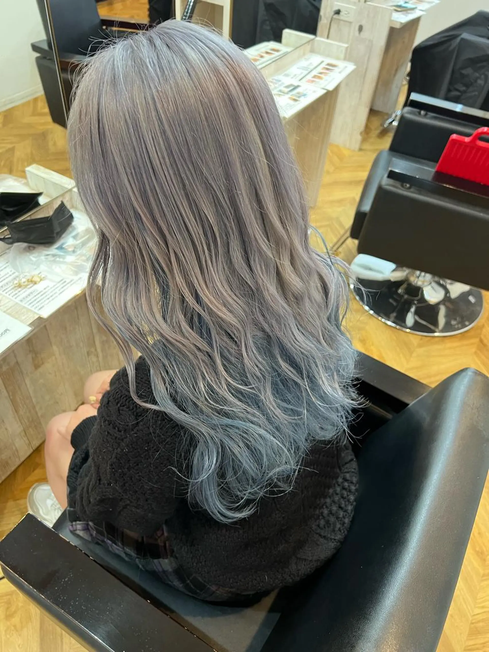 ロング カラー デザインカラー ハイトーンカラー Elissumeda所属・ブリーチ特化 梅田本多翔のヘアスタイル