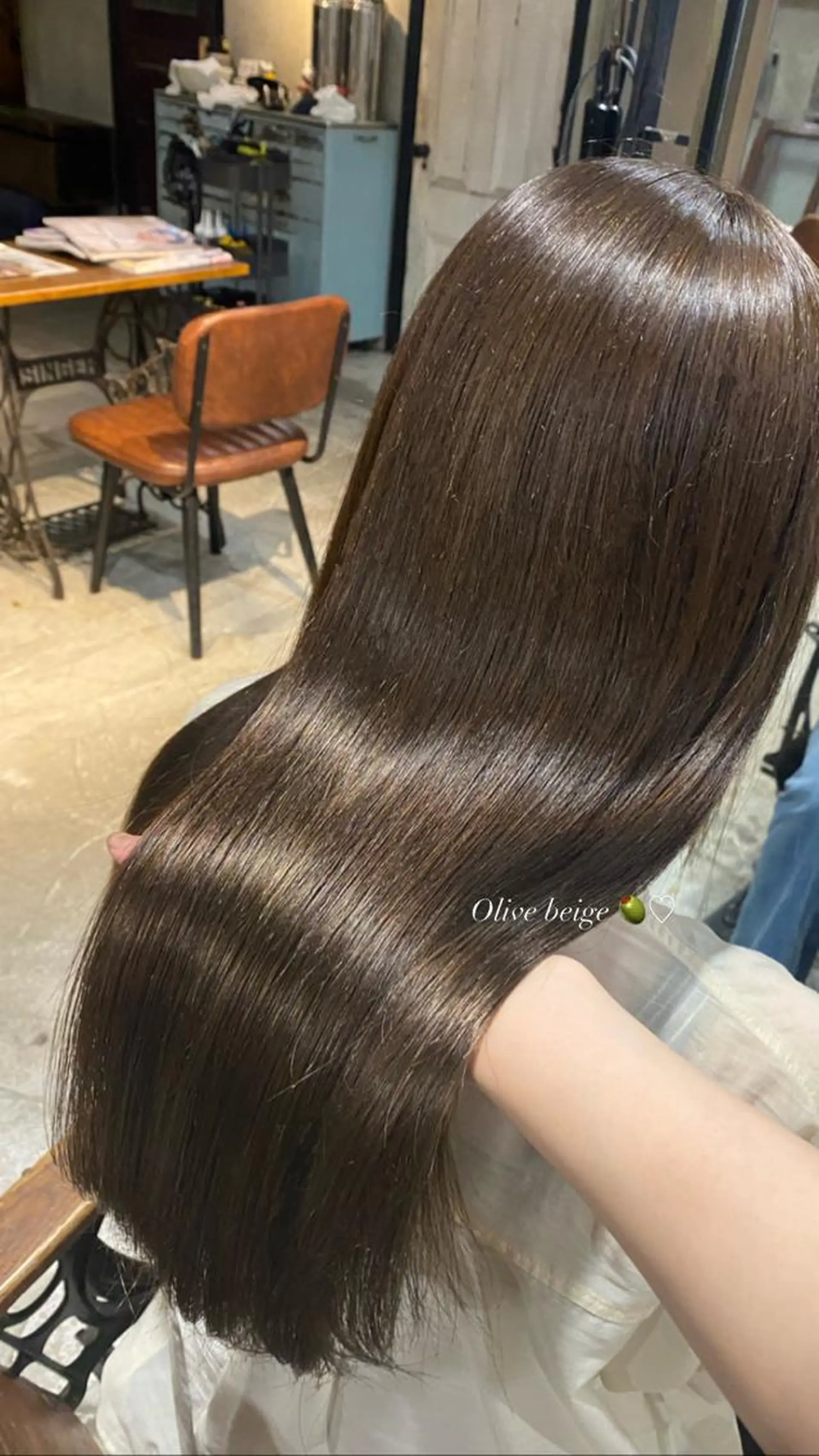 ロング トリートメント 韓国レイヤー/透明感 カラー🦋mioのヘアスタイル